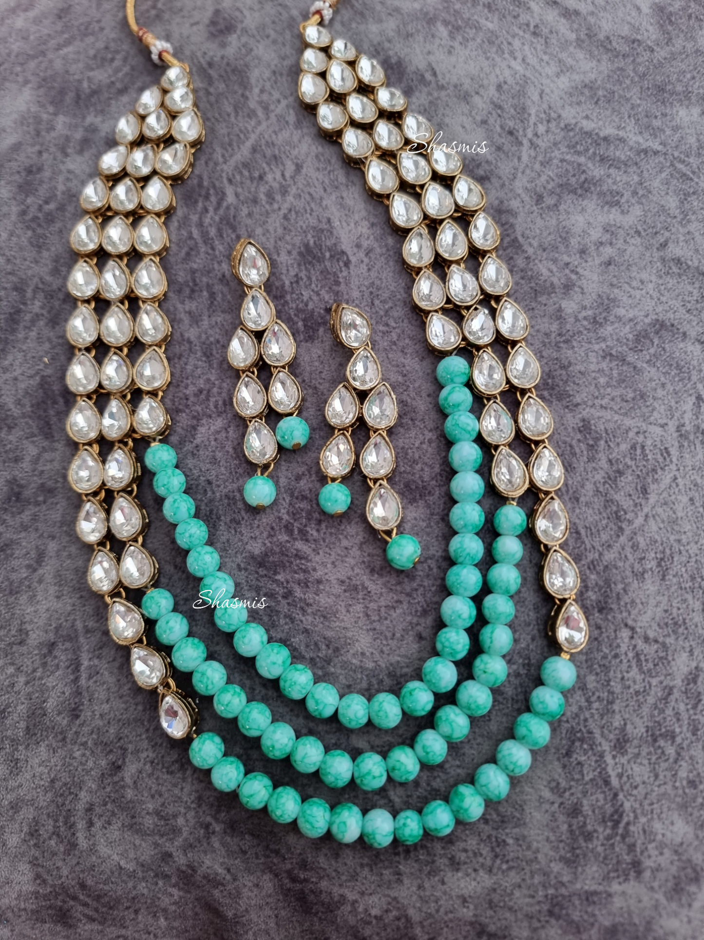 Layered Long Glass Kundan With Earrings