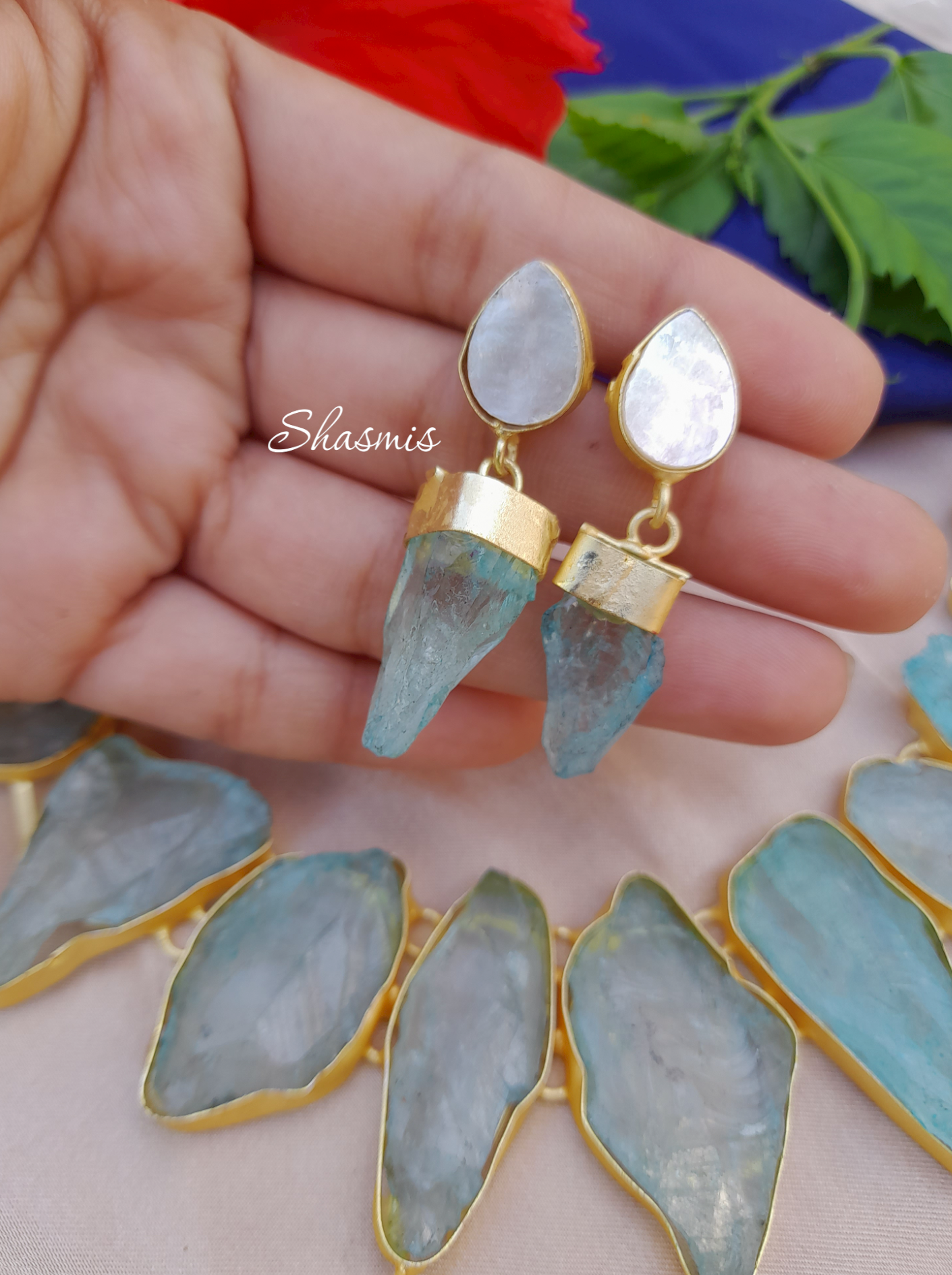 Sea Blue Druzy Stones Statement Necklace With Earrings