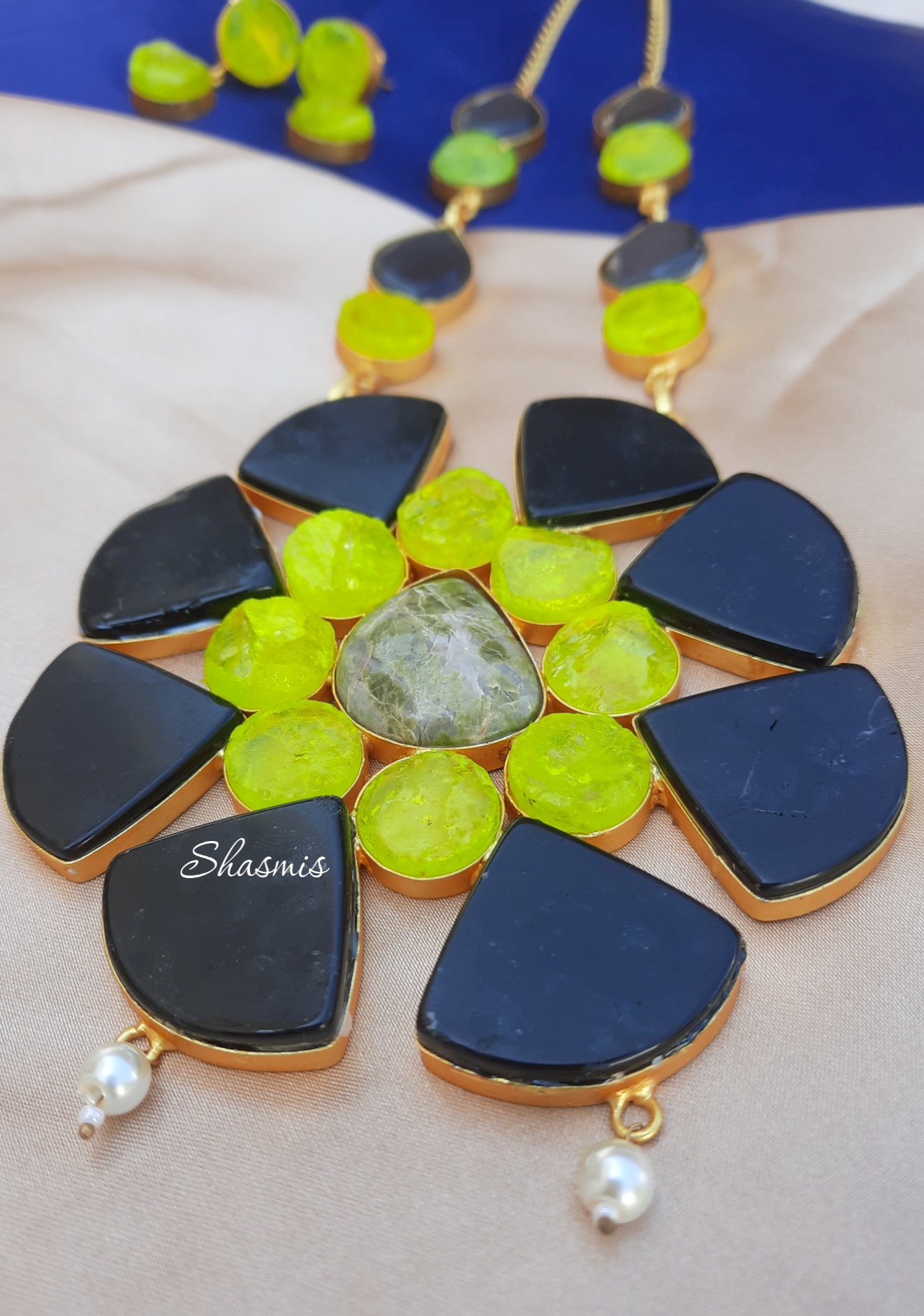 Black and Neon Yellow Color Long Chain Druzy Necklace with Earrings
