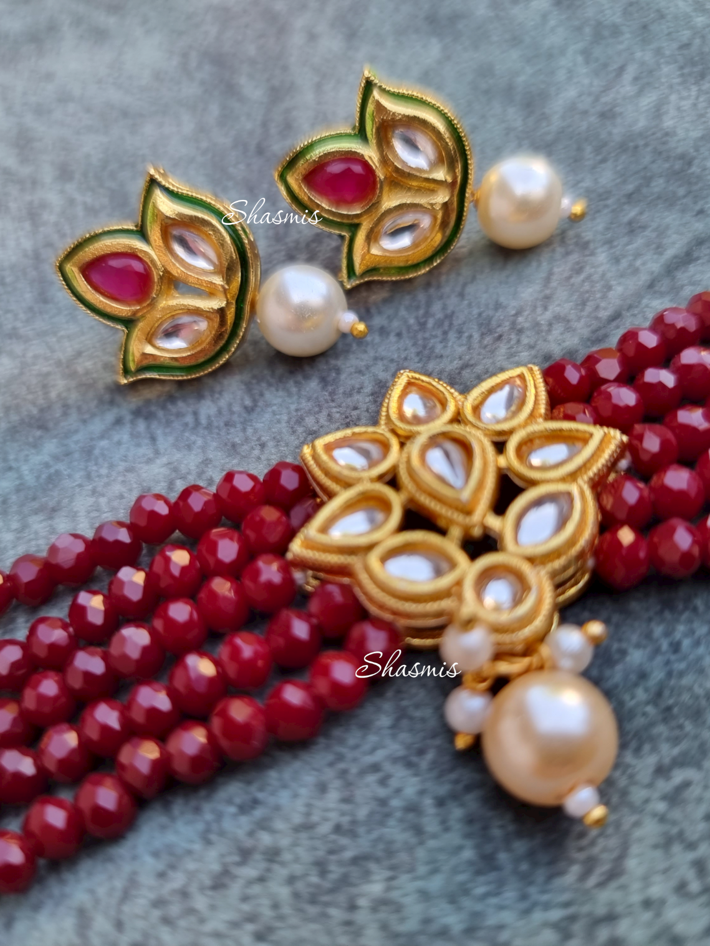 Maroon Color Kundan Neck Choker With Earrings