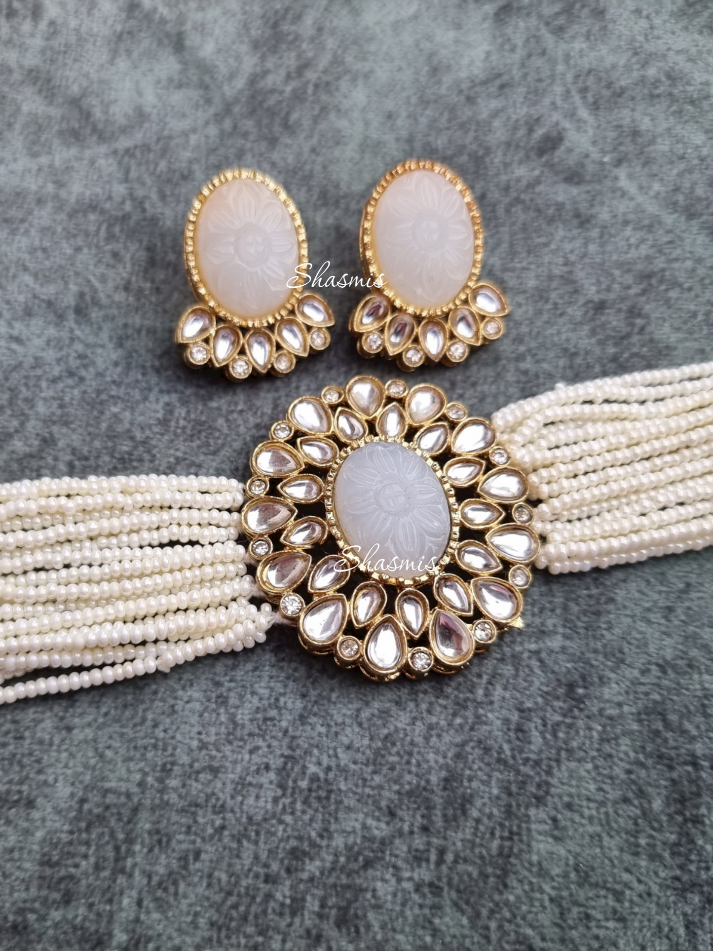 Carved Stones on Centre Necklace With Beads and Earrings