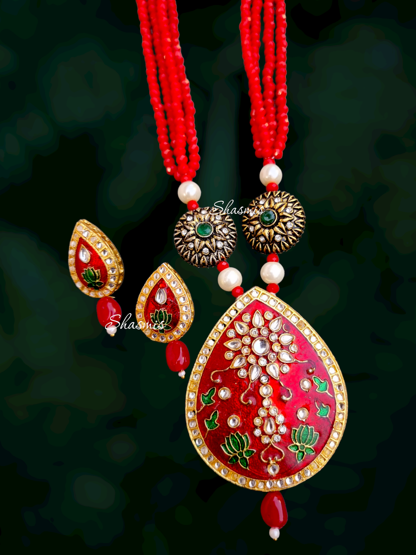 Red Color Design Necklace With Earrings