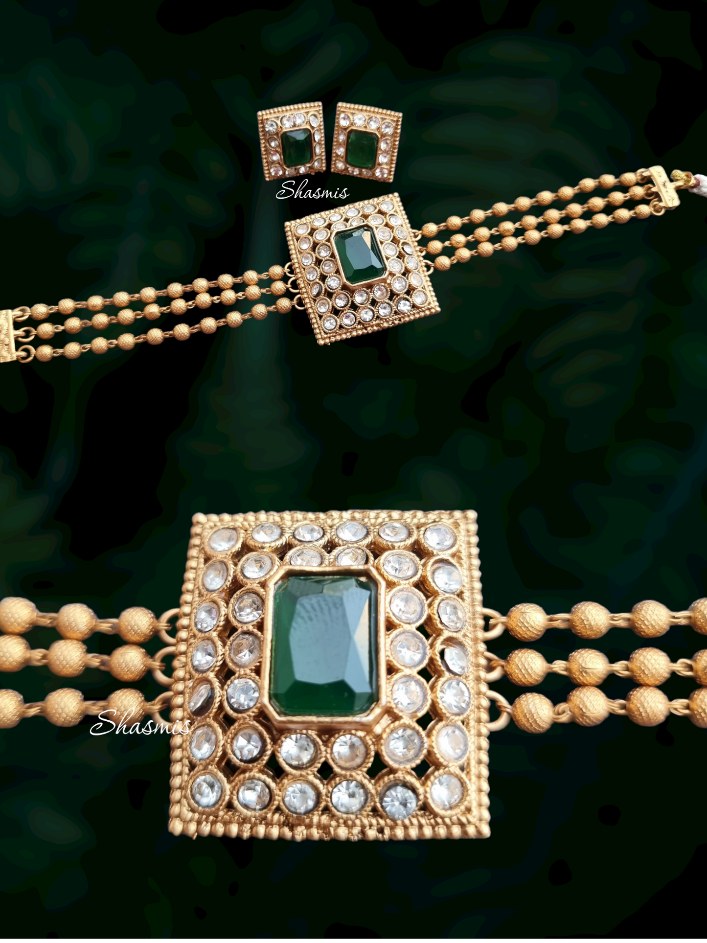 Green Centre Stone Temple Necklace With Earrings