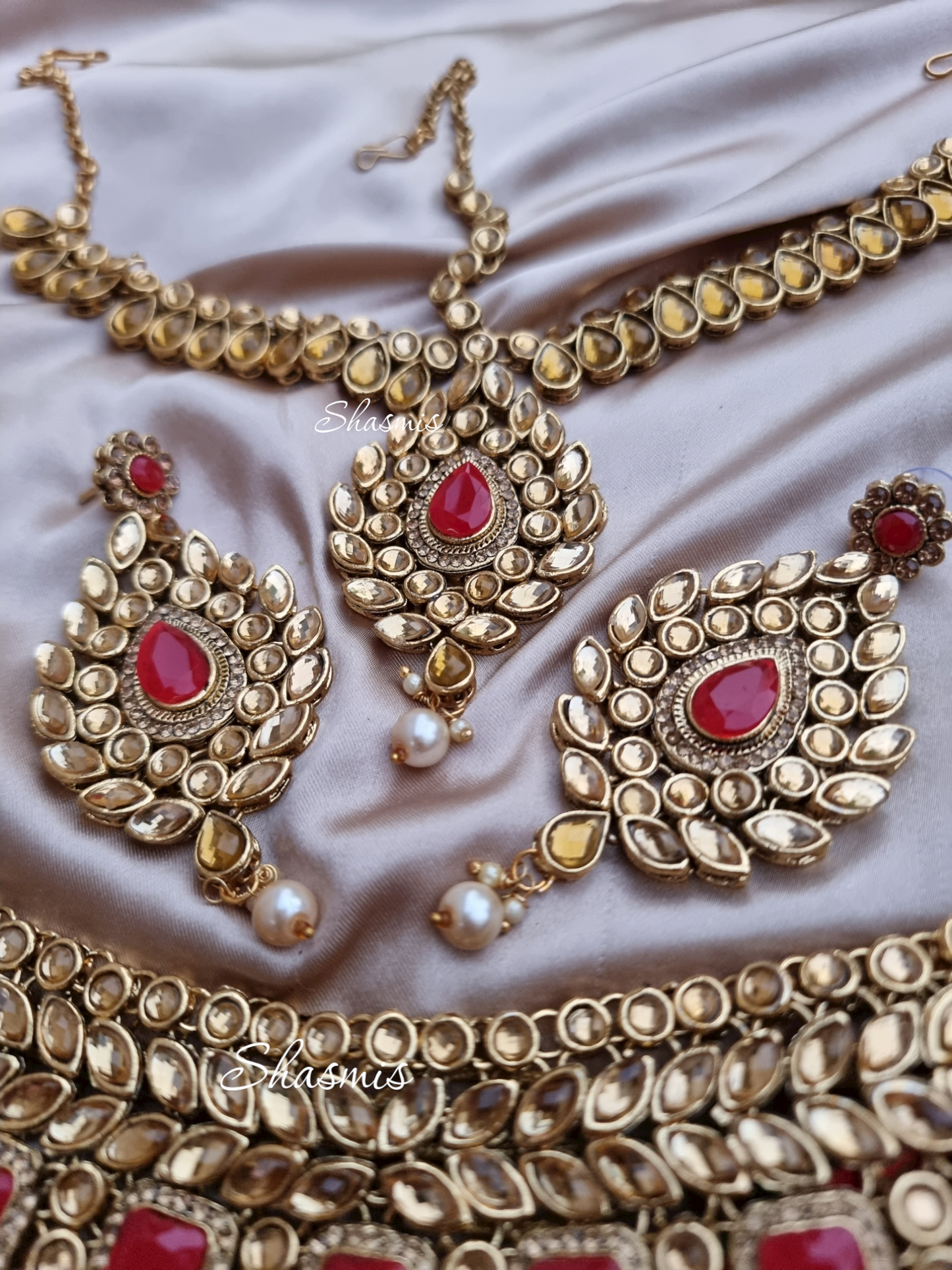 Red Color Rhinestone Heavy Bridal Necklace Set With Mathapatti and Earrings