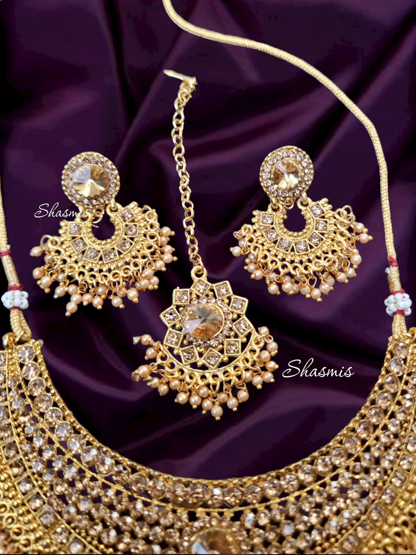 Statement Temple Jewellery With Mangtika And Earrings