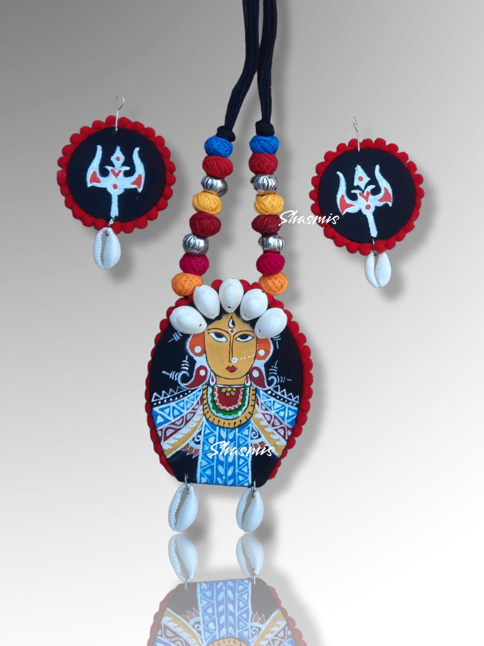 Fabric Jewellery Hand Painted With Kaudi On Drop With Earrings