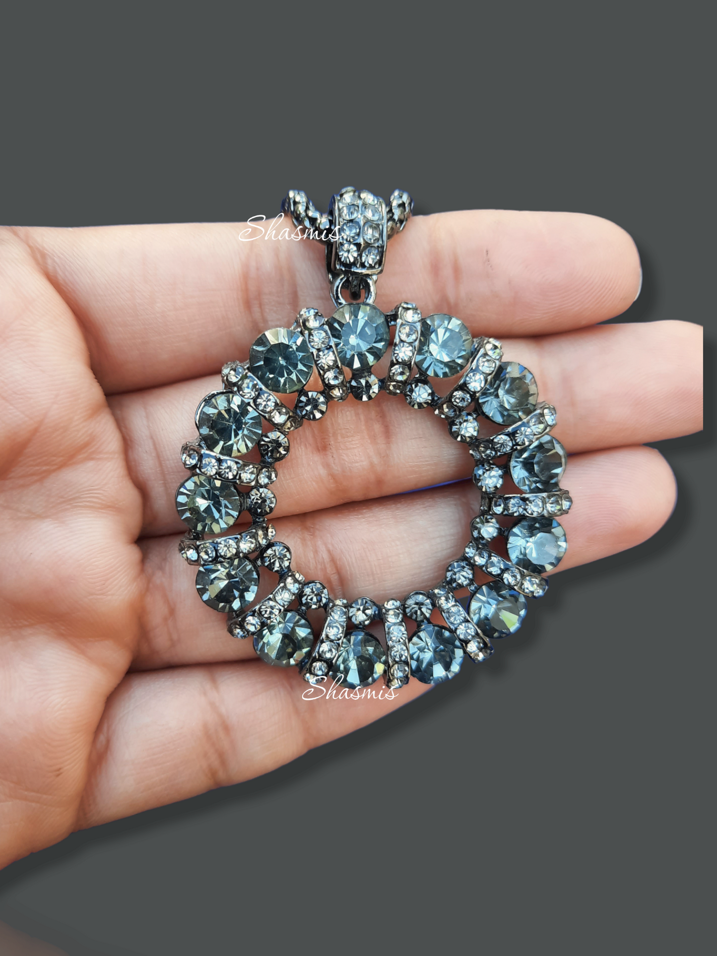 Black Metal Long Rheinstone Necklace