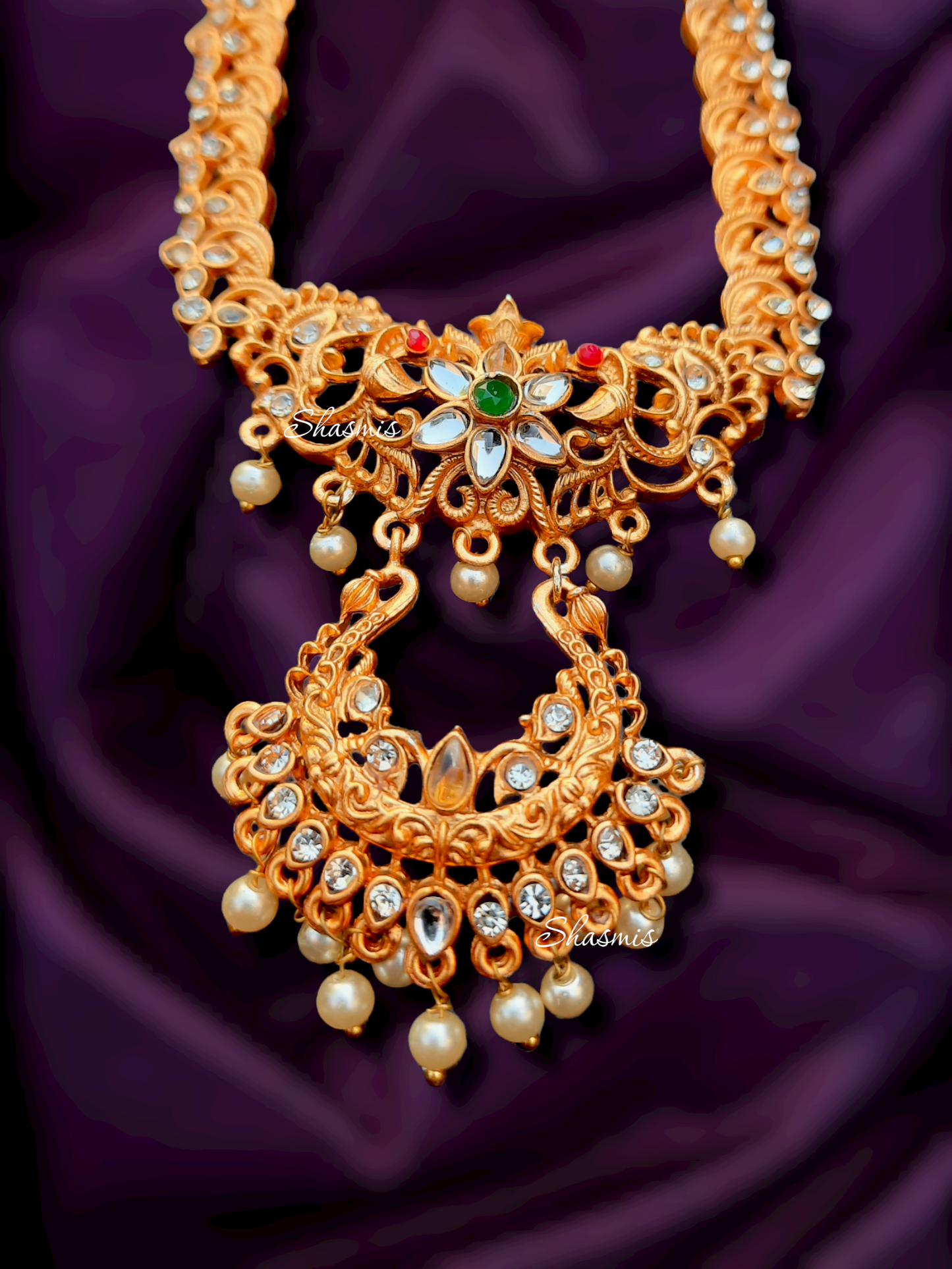 Green Centre Stone Long Temple Necklace