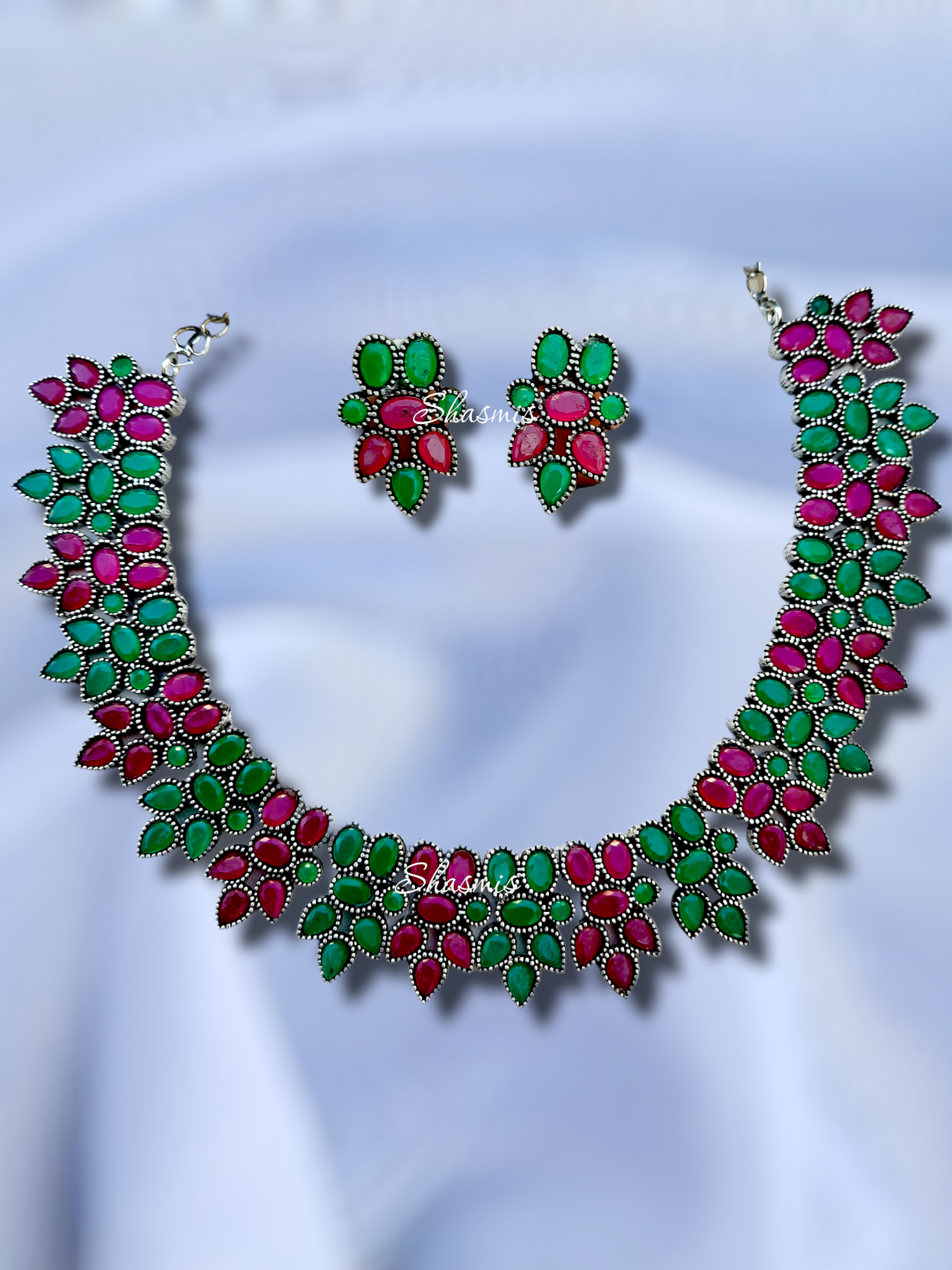 Green hot sale ruby necklace