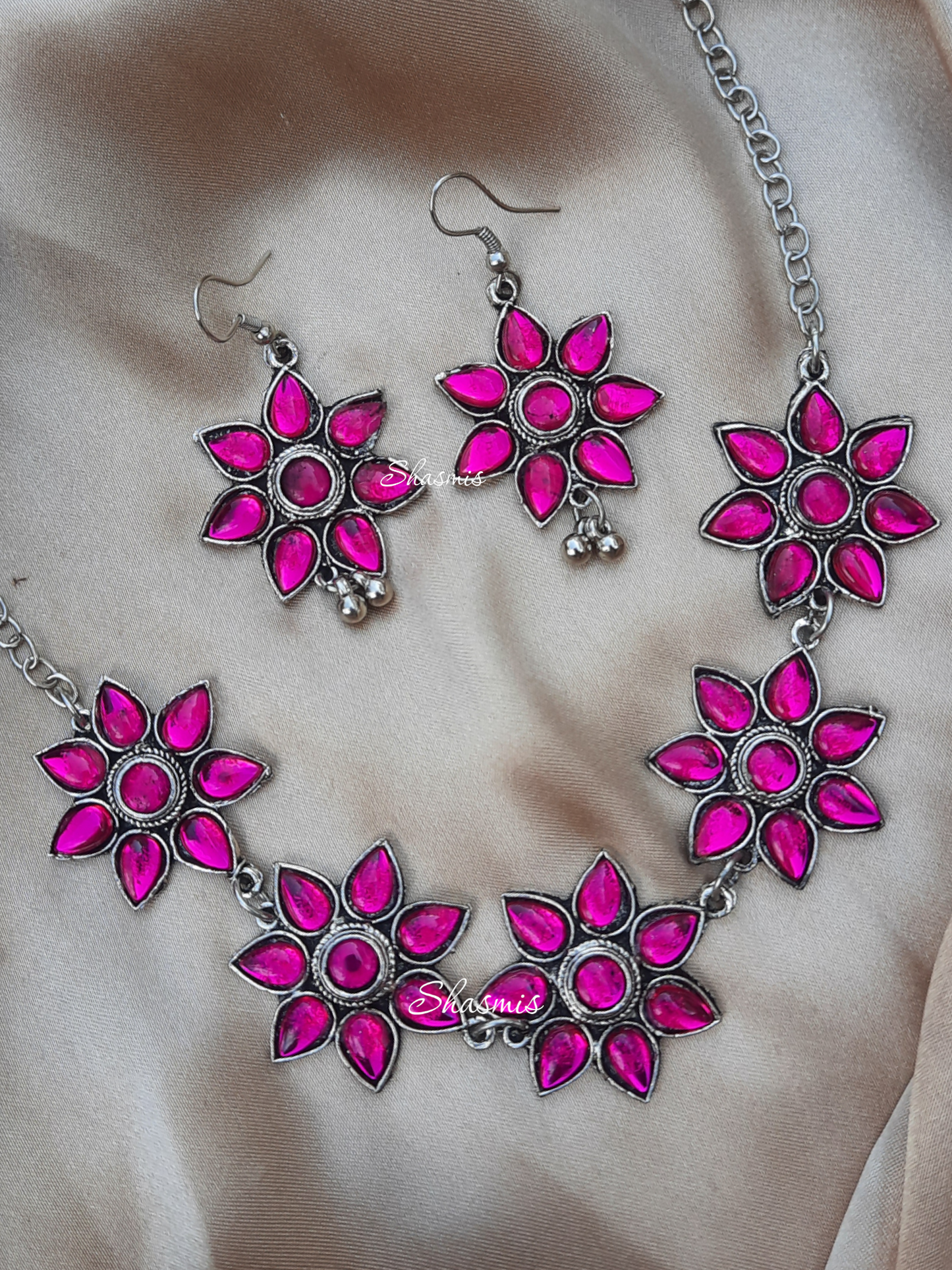 Pink Color Stone Silver Necklace
