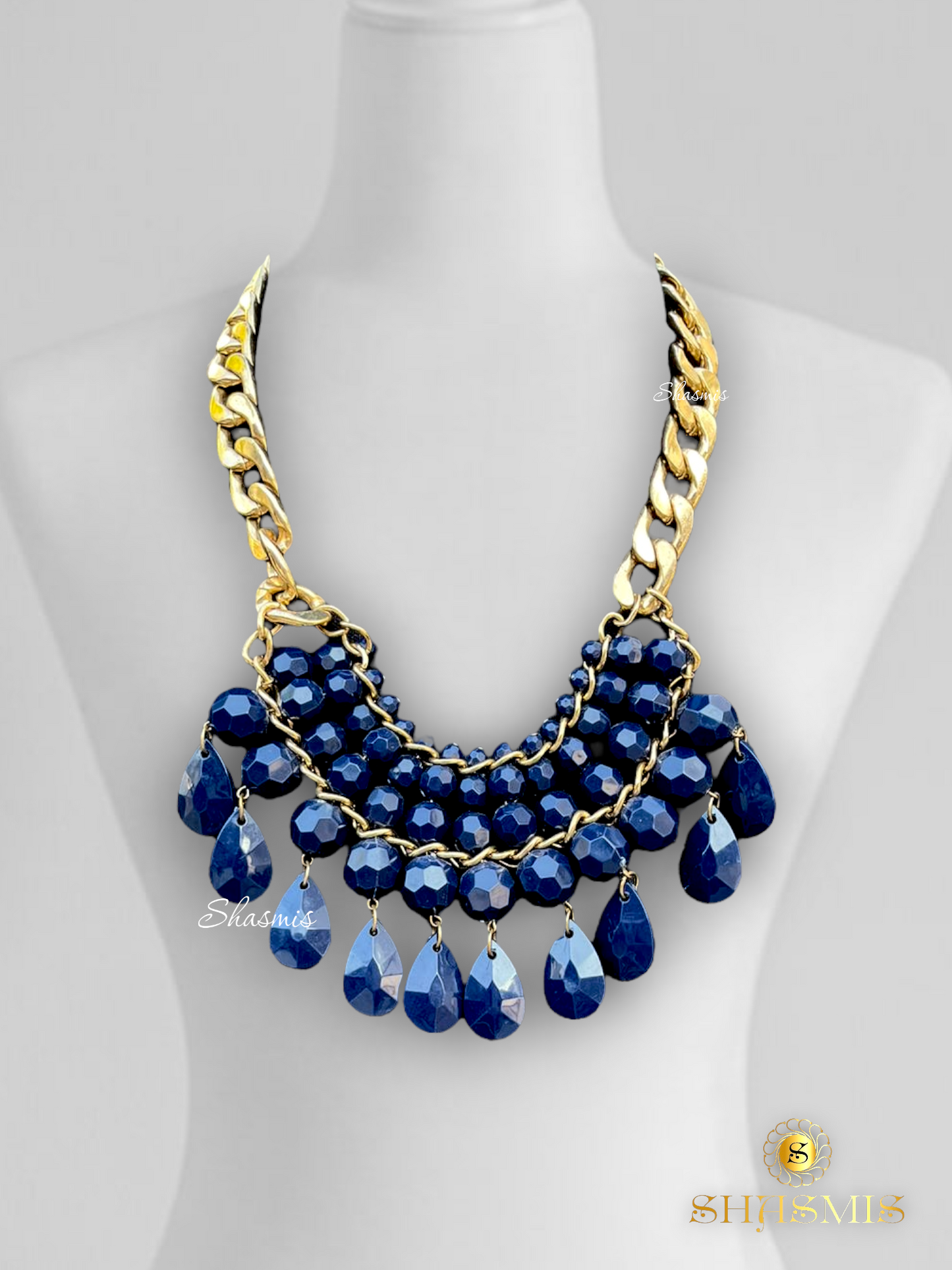 Blue Beads Fashionable Design Golden Polish Faux Necklace