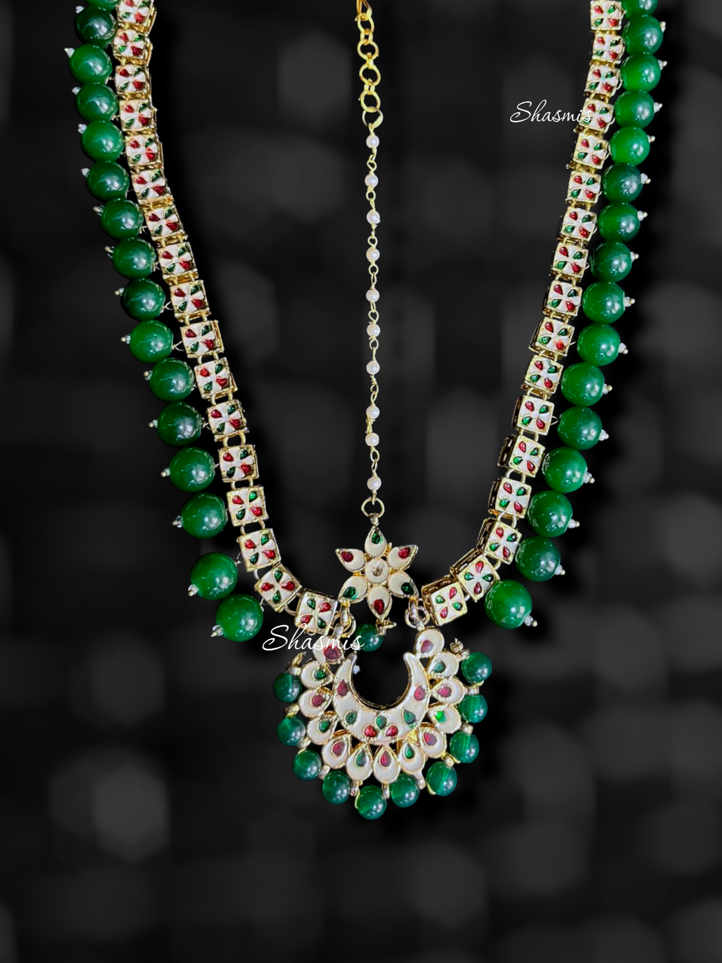 Green Beads Kundan Stone Mathapatti, Back side Meenakari