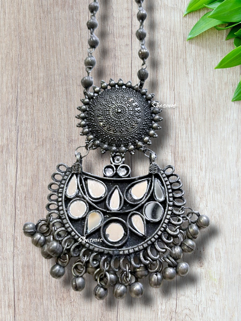 German Silver Sequence Necklace With Earrings