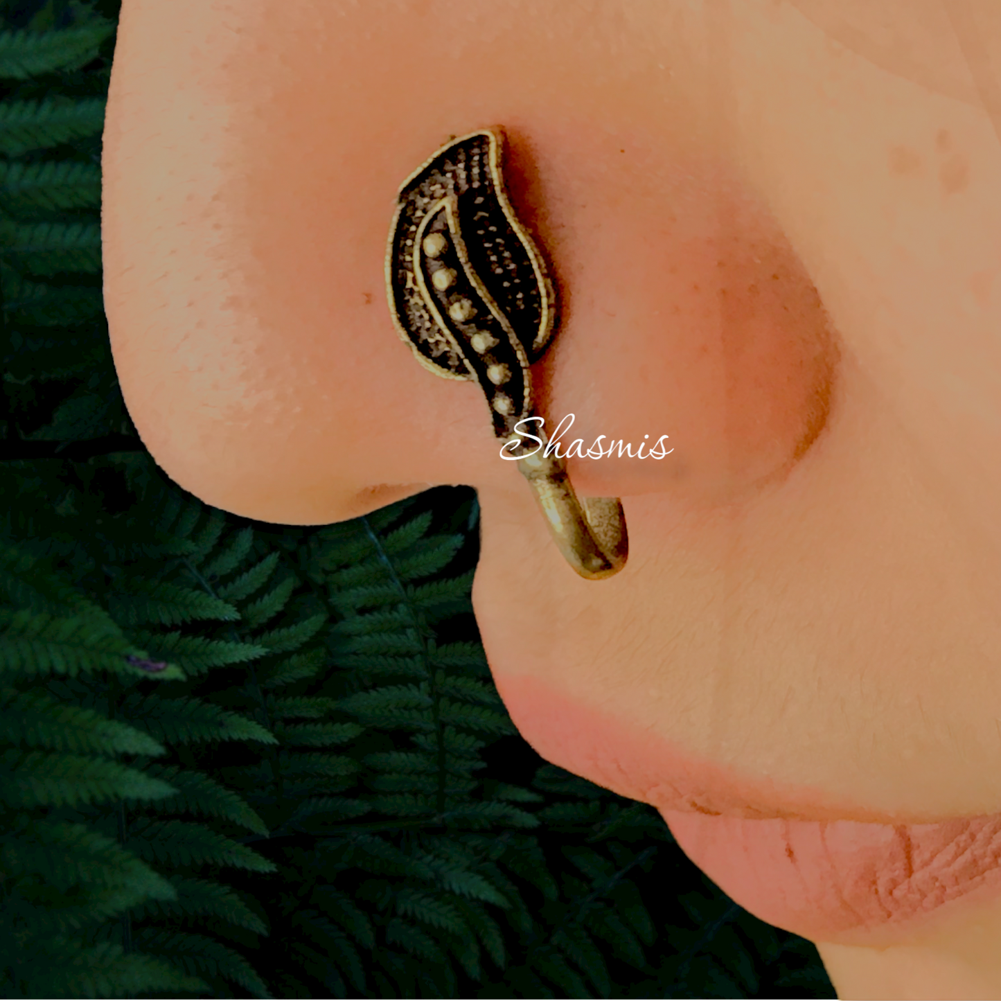 Leaf Design Non-Pierced Nose Pin