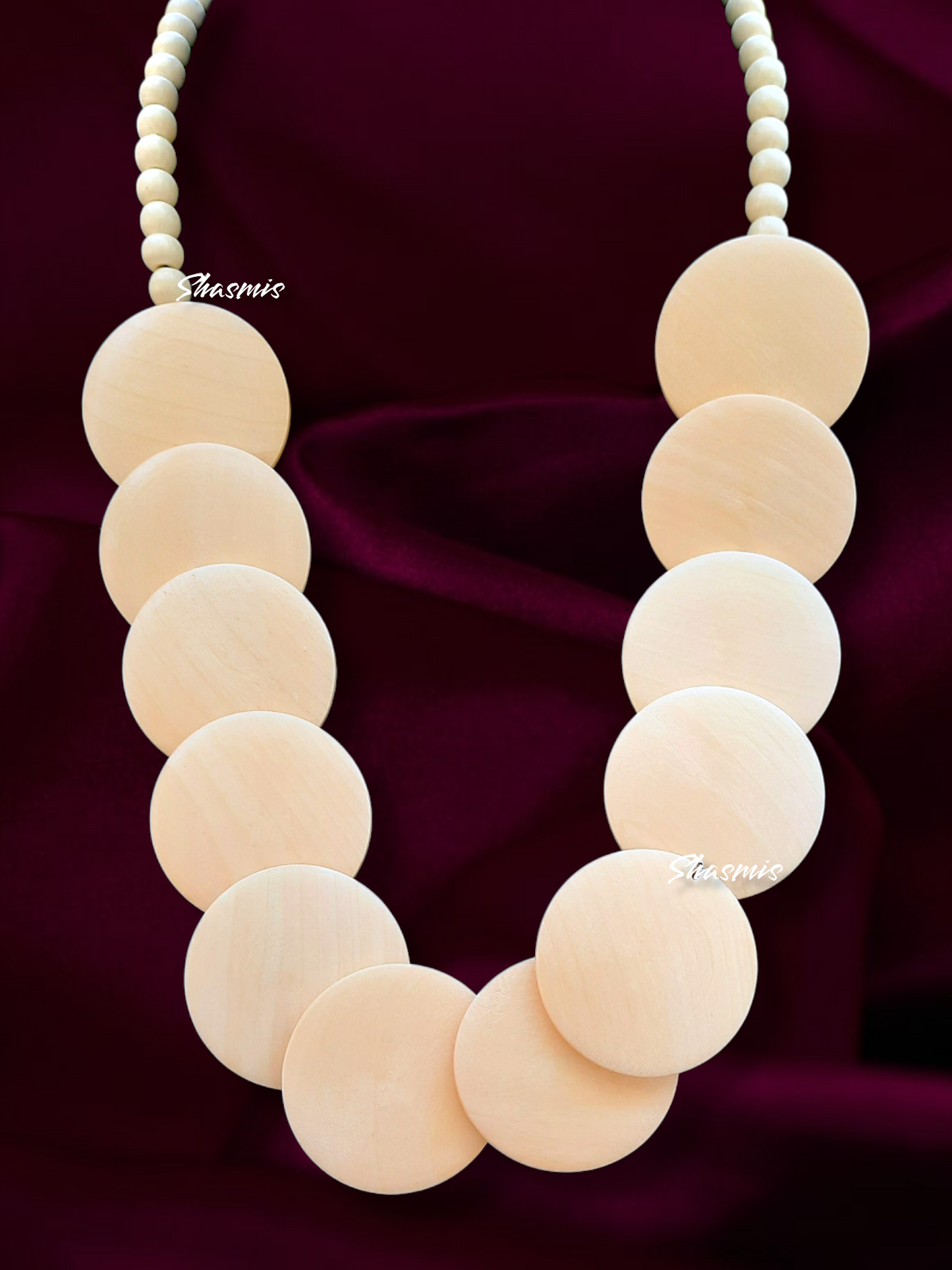 Beige Color Wooden Fashion Necklace