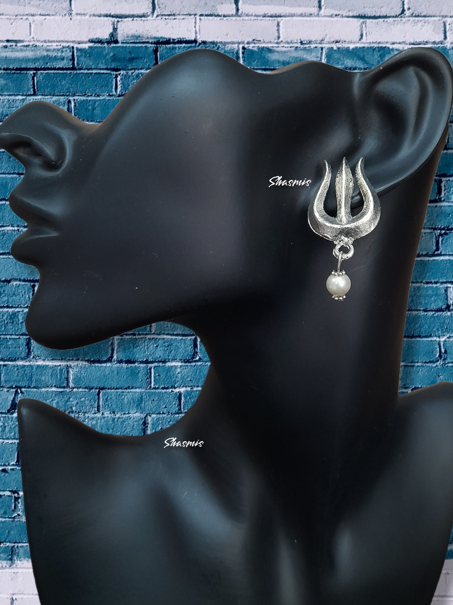Trishule Design With Pearl On Drop Silver Earrings
