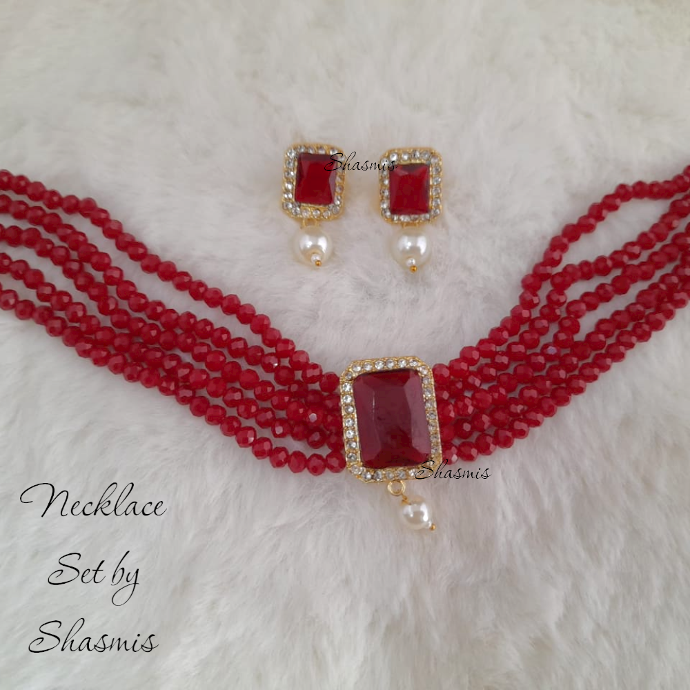 Centre Stone With Red beads Choker Set