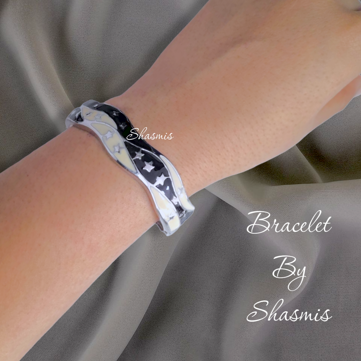 White And Black Star Design Bracelets