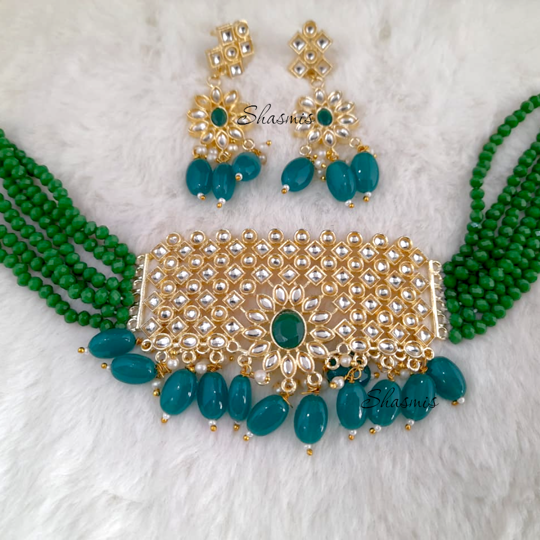 Broad Choker Necklace With Earrings