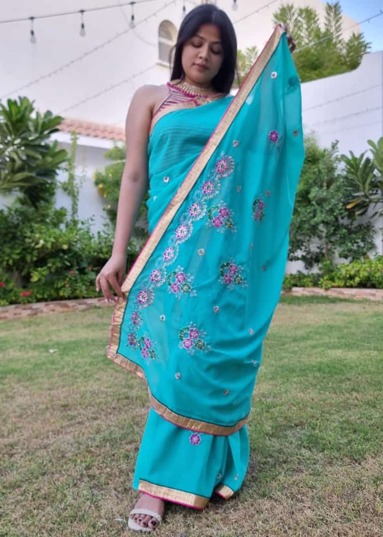 Flower Design Georgette Saree
