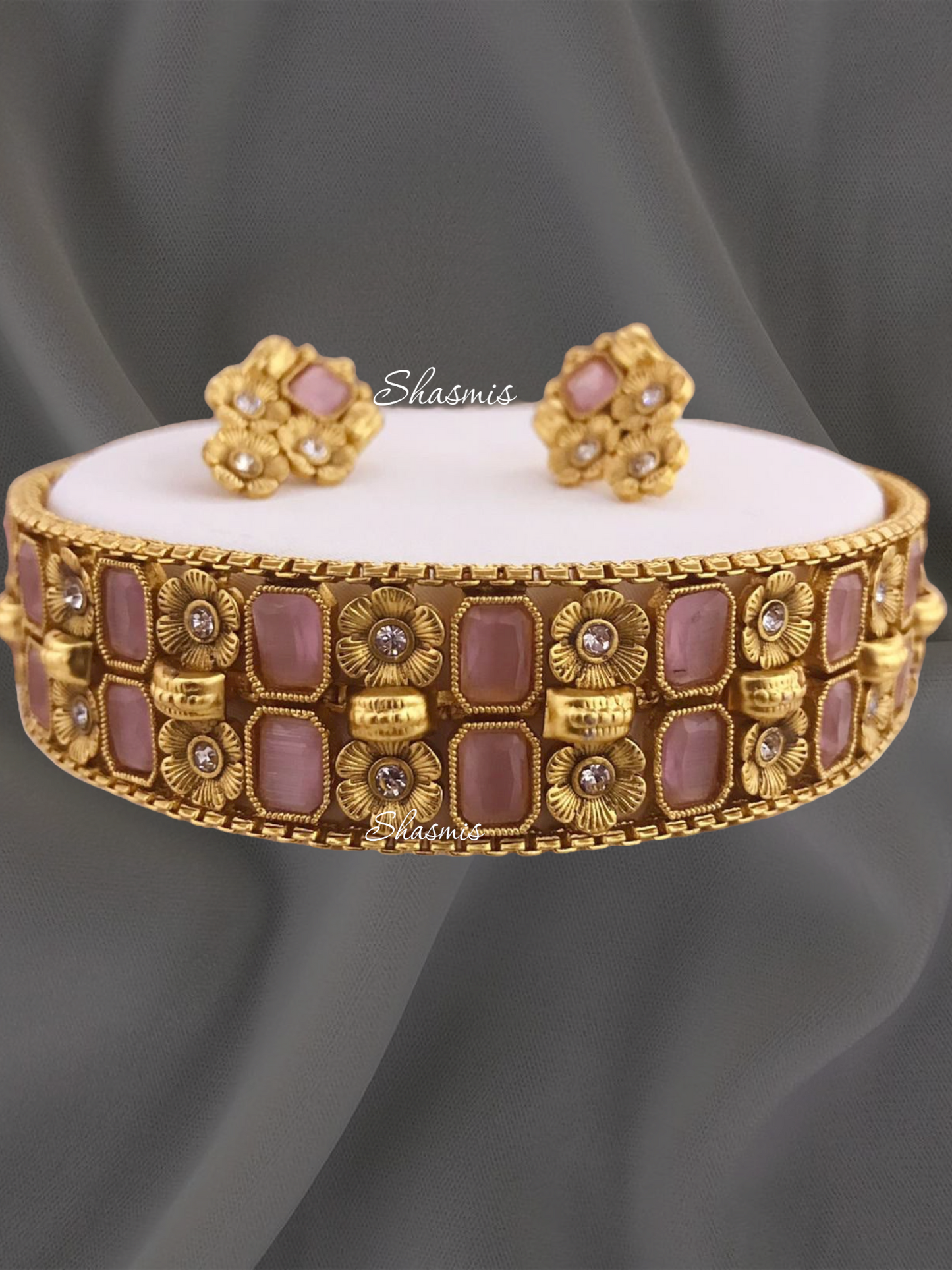 Baby Pink Stones With Golden Plating Temple jewellery With Earrings