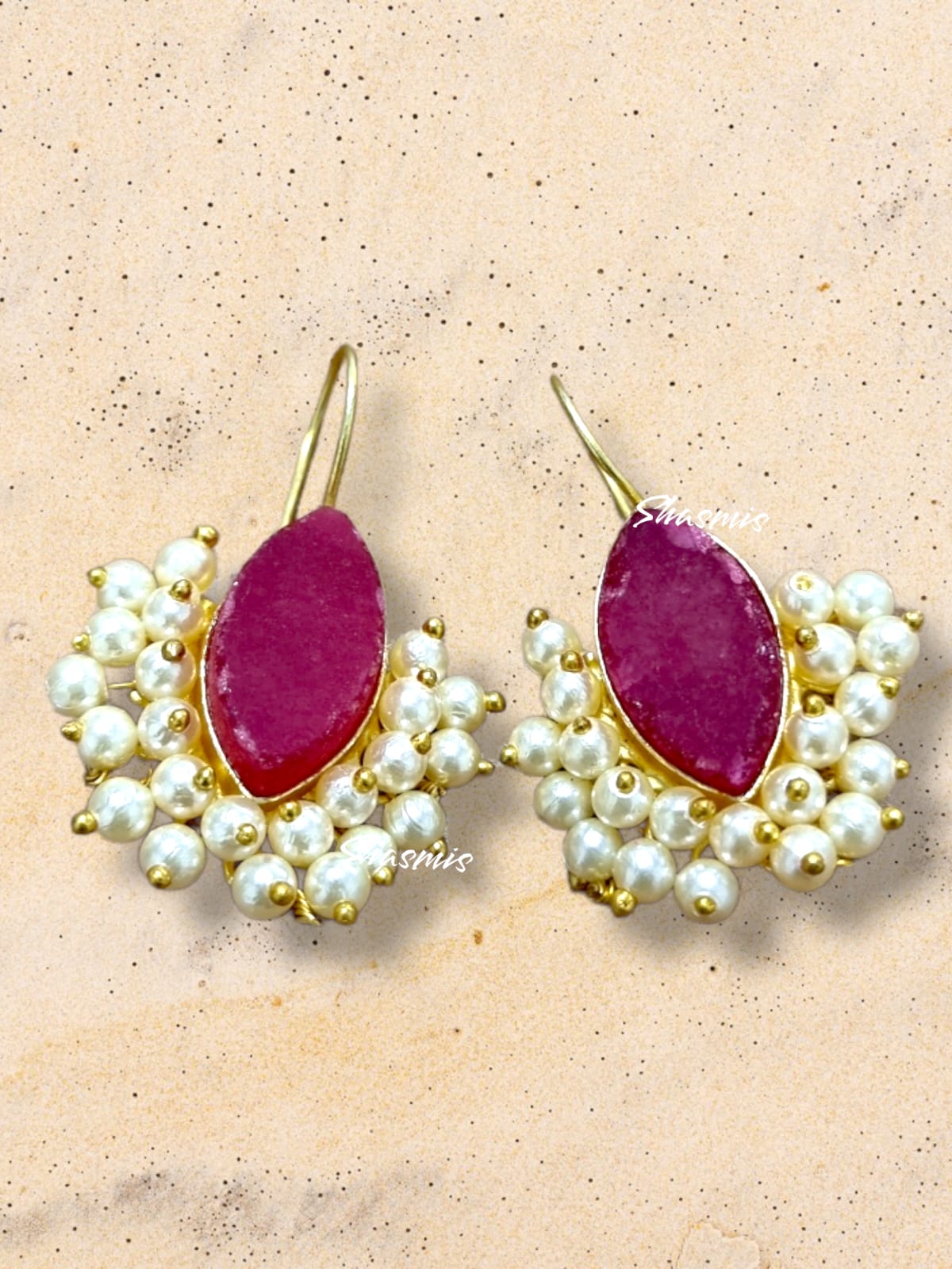 Druzy Stone Pearl Hanging Earrings