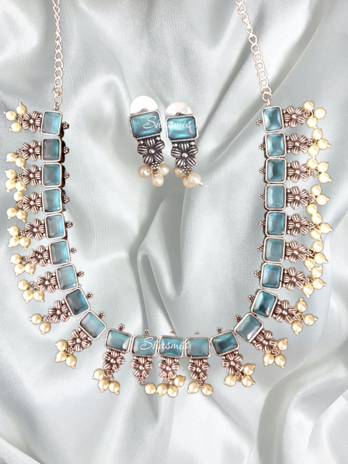 Blue Stone With Pearls on Drop Silver Necklace With Earrings