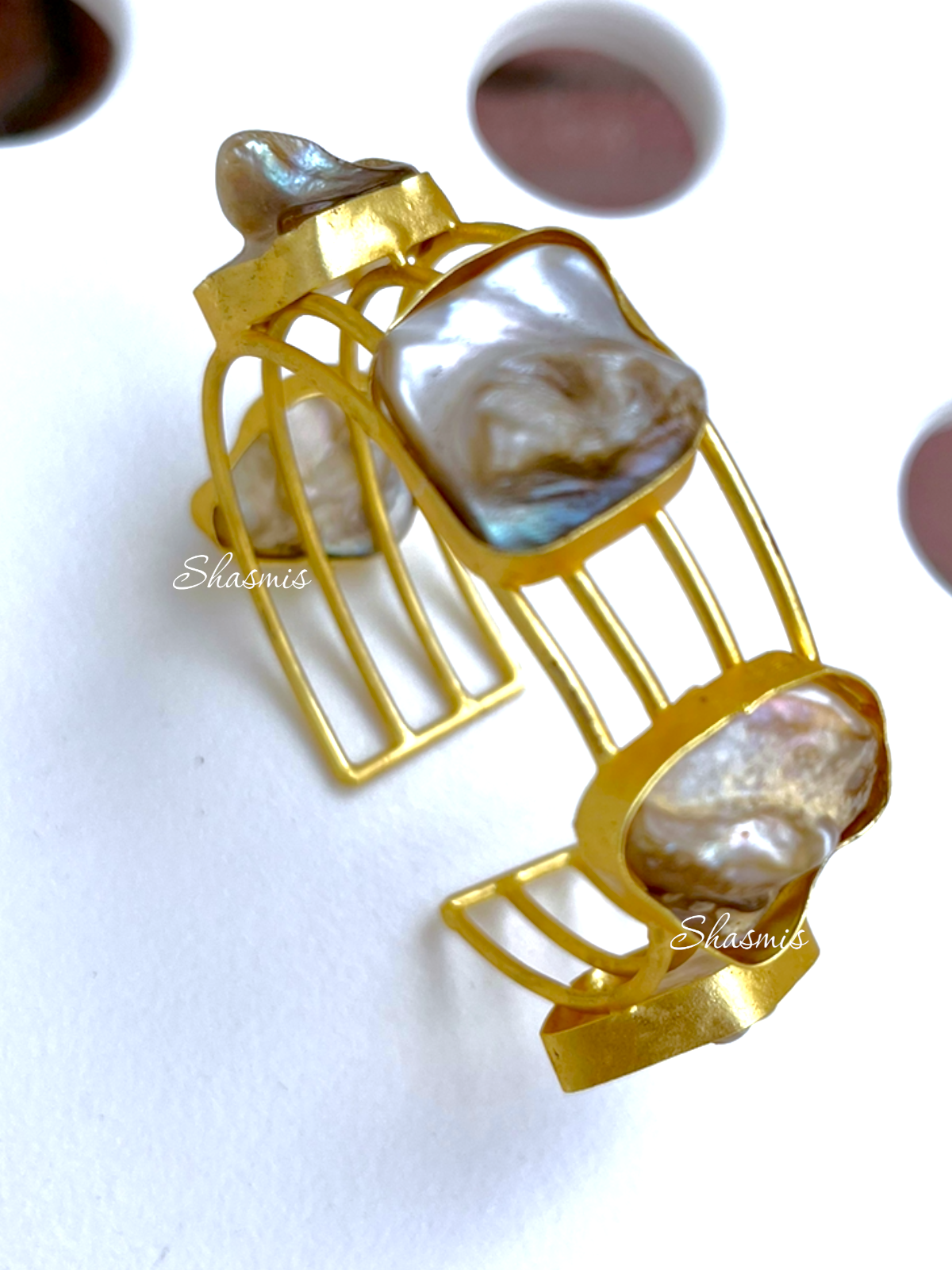 Mother Pearl With Gold Plated Bracelet