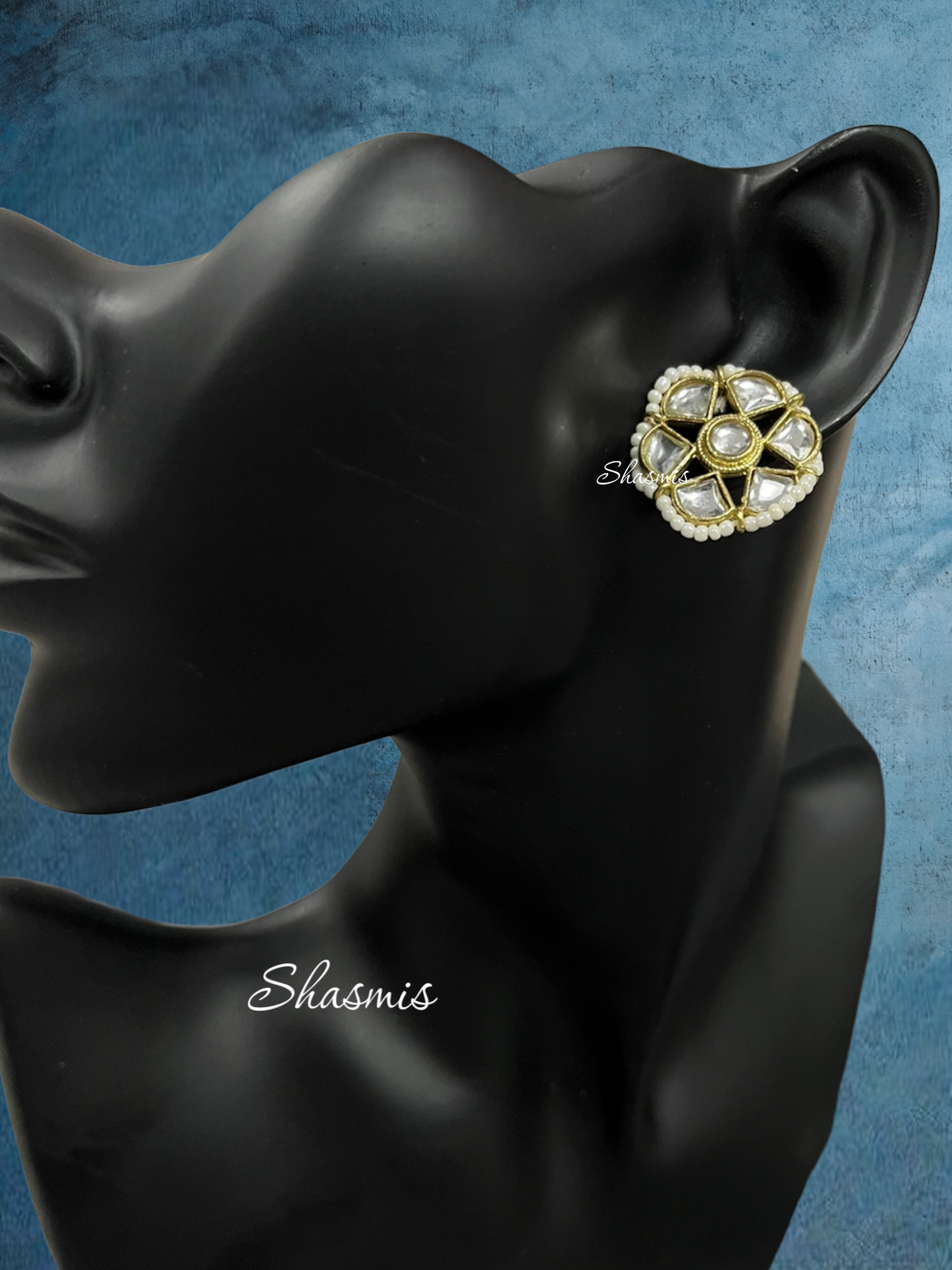Tan Color Kundan Necklace With Earrings
