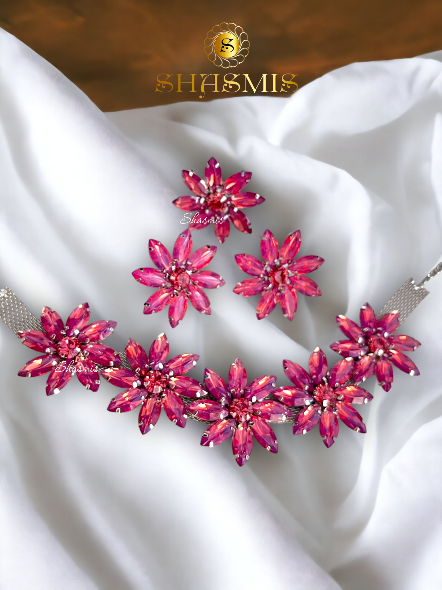 Pink Color Flower Design Prerto Necklace With Earrings And Ring