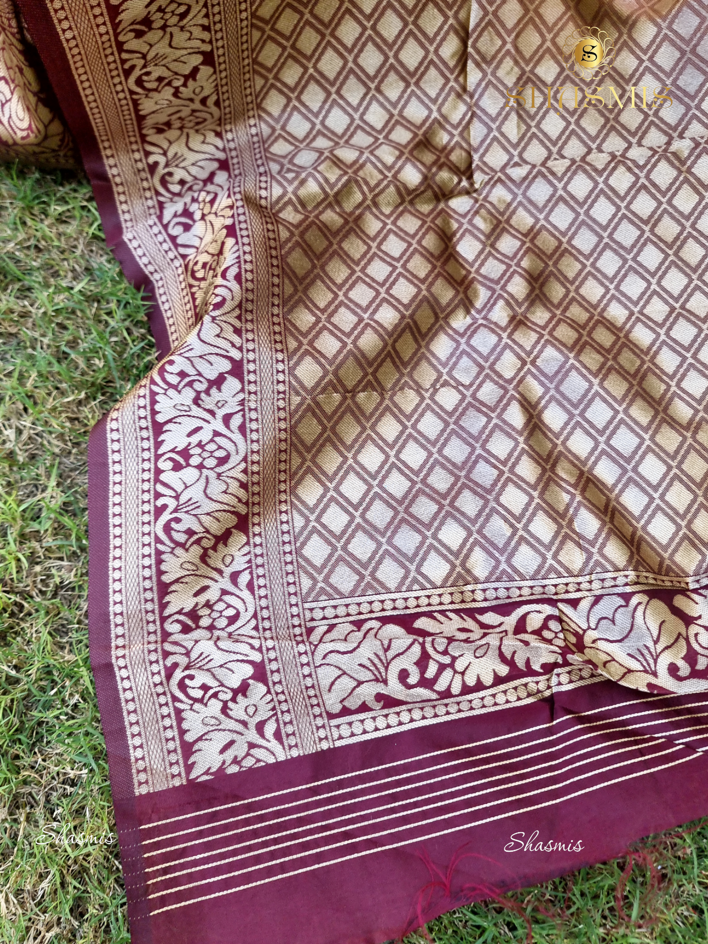 Wine Color Kanjeevaram Silk Blend Saree With Golden Zari Weaving Butas, Fine Quality