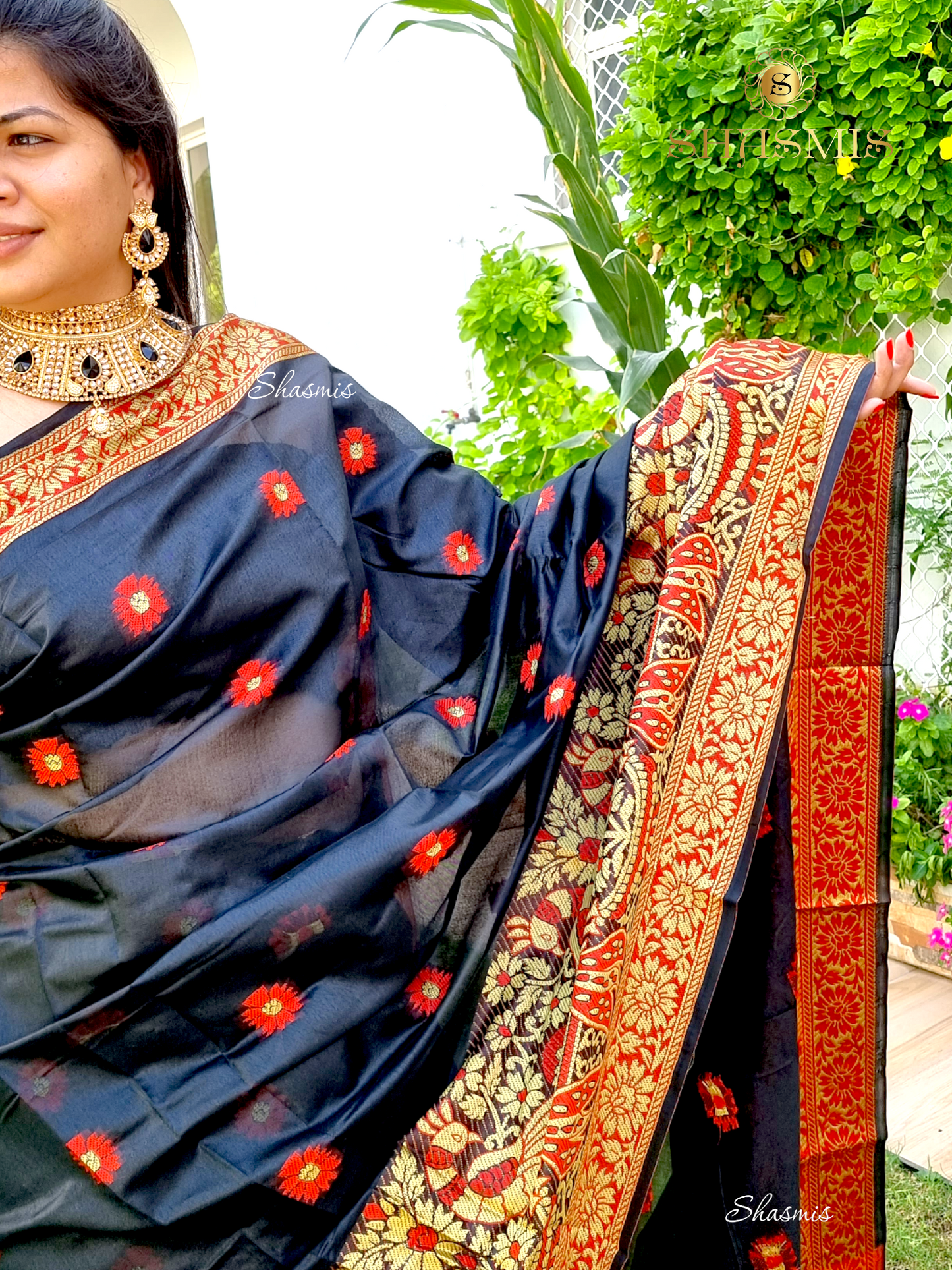 Black Color Banarasi Zari Saree