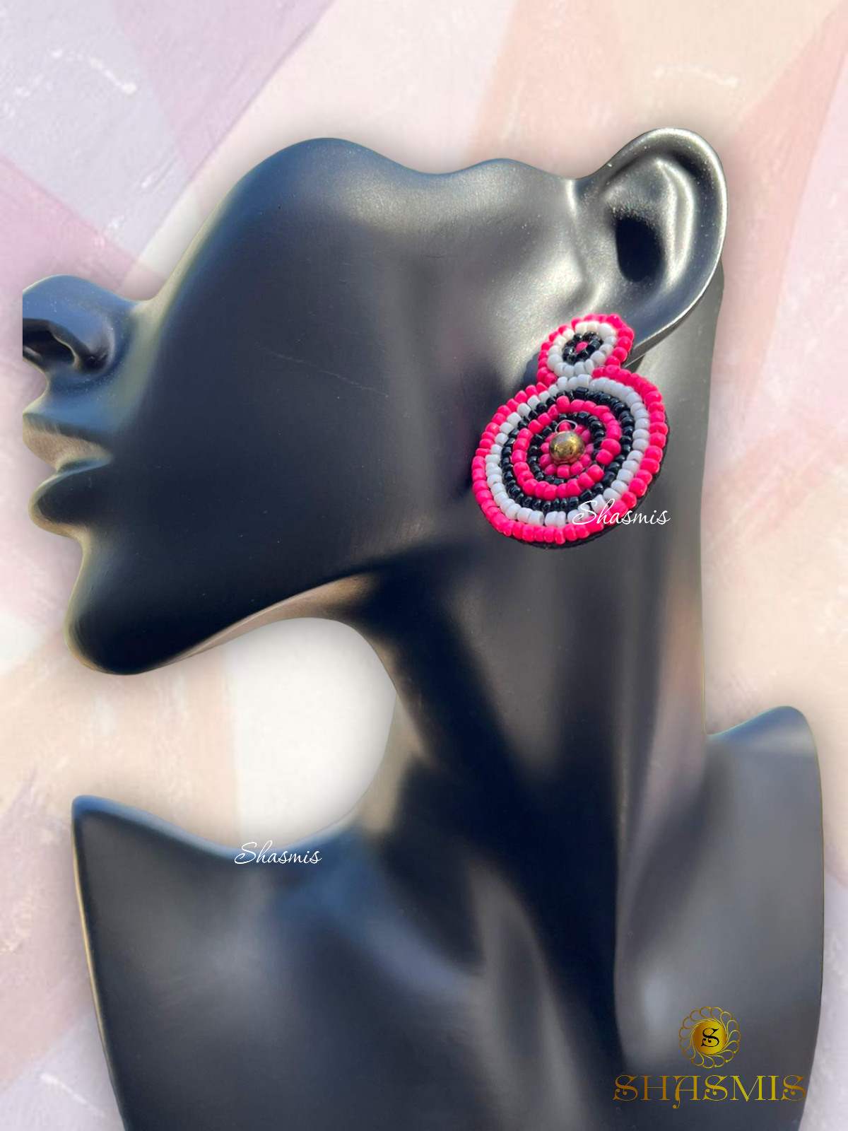 Pink and Black Color Embroidery Beads Necklace With Earrings