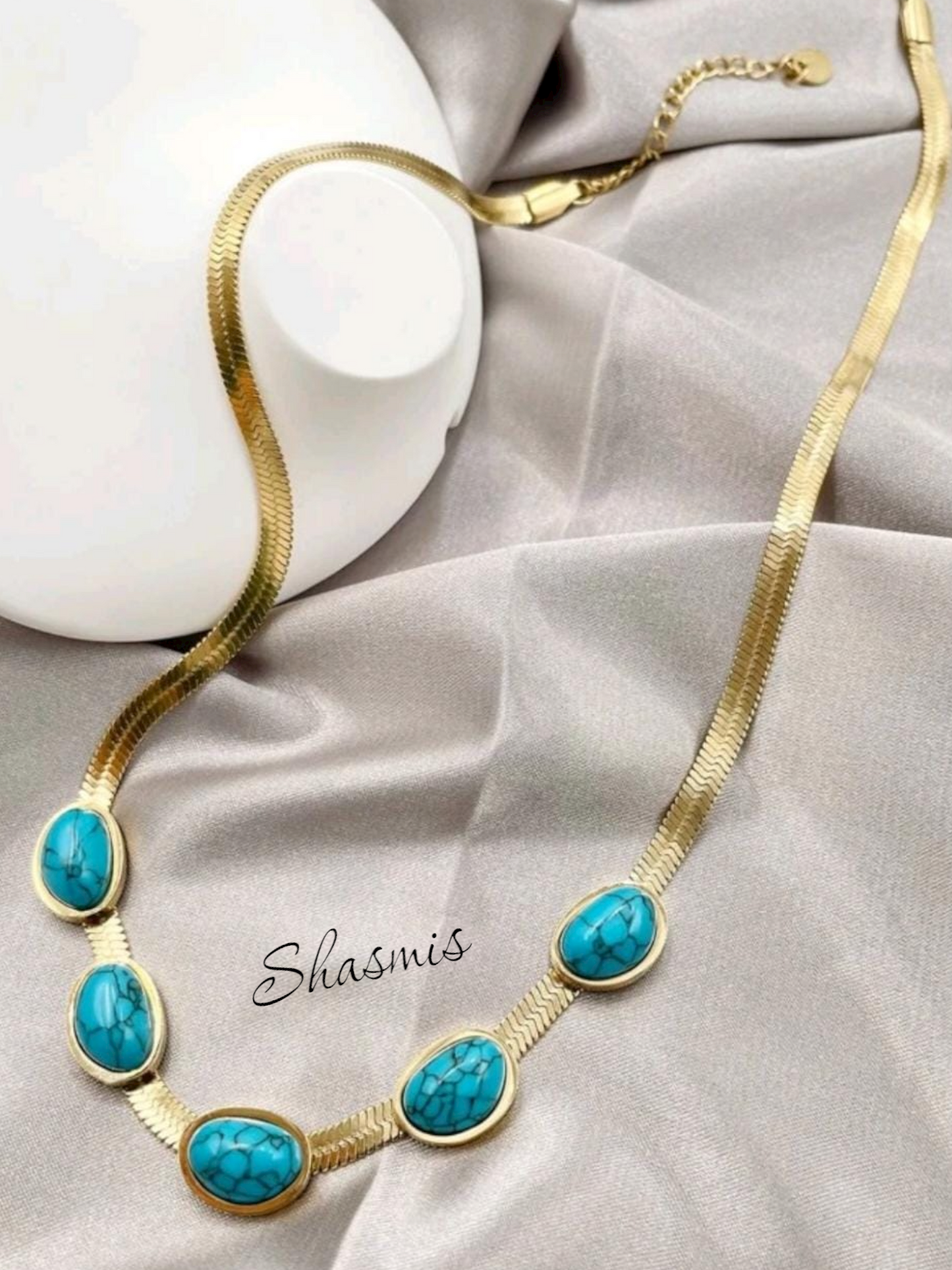 Torquise Shade Gold Chain