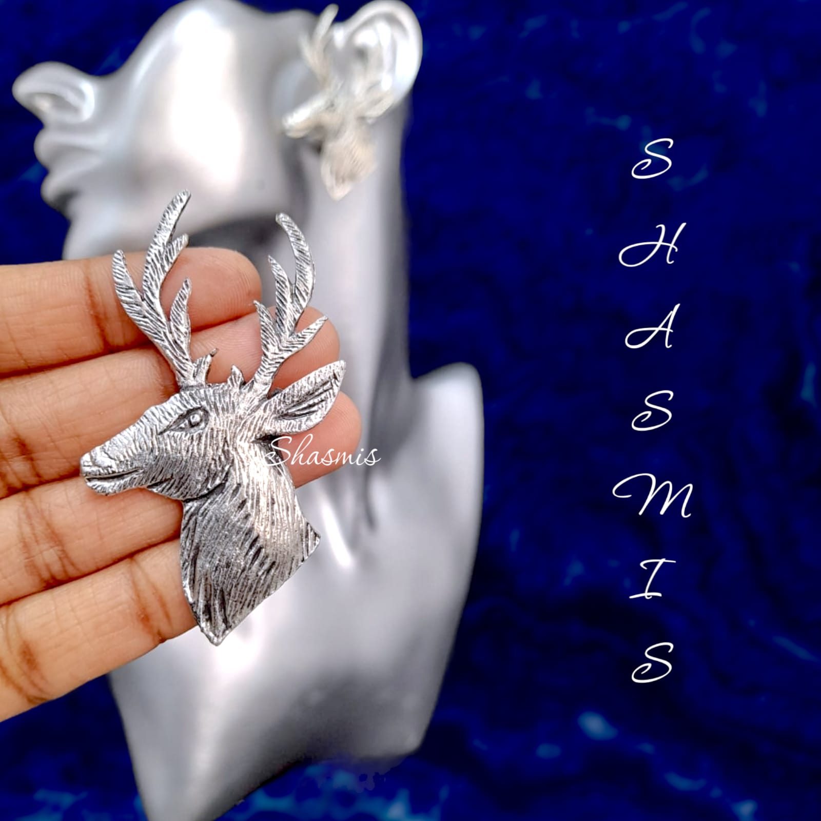 Reindeer store earrings silver