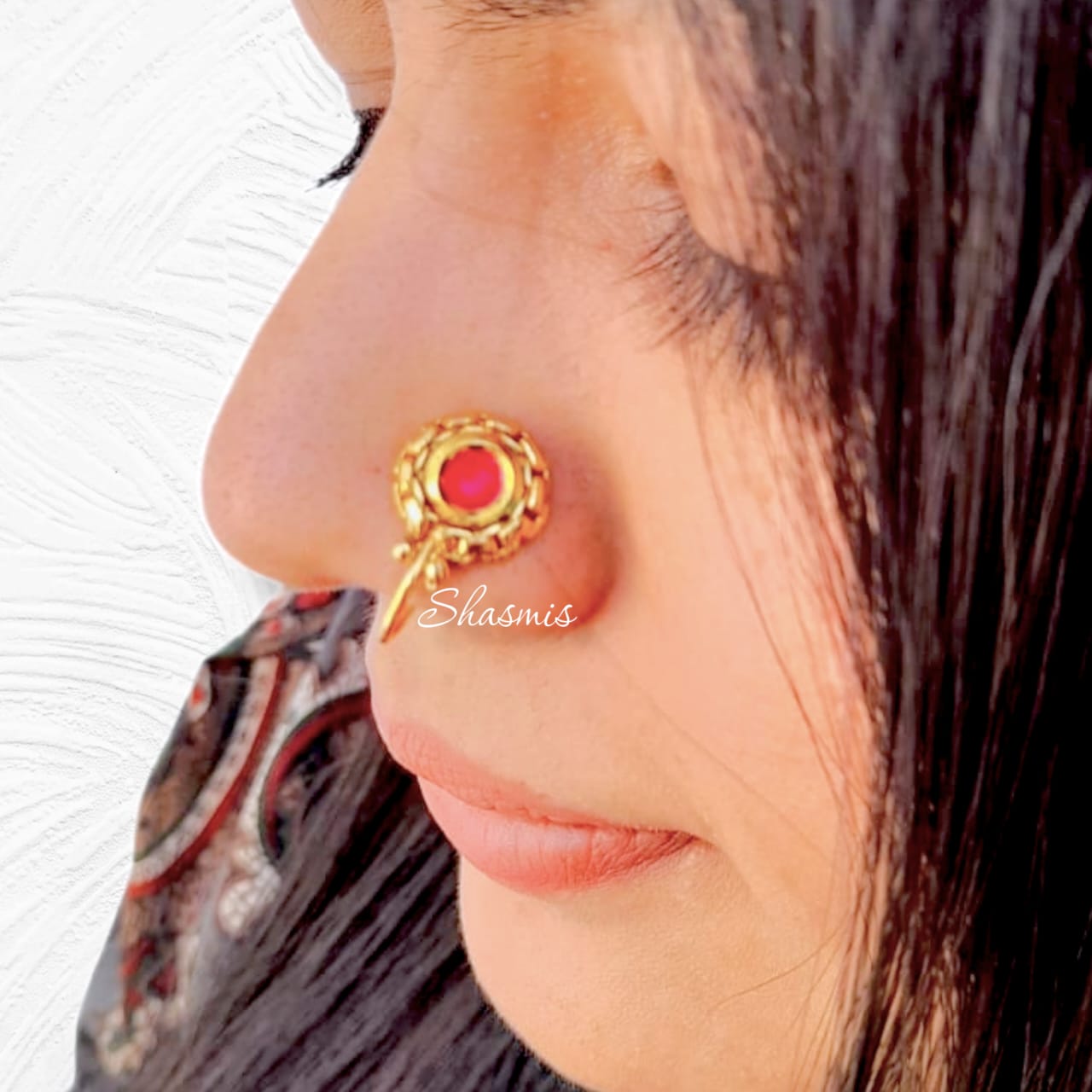 Ruby Stone With Gold Plating Press/Non-Pierce Nose Pin