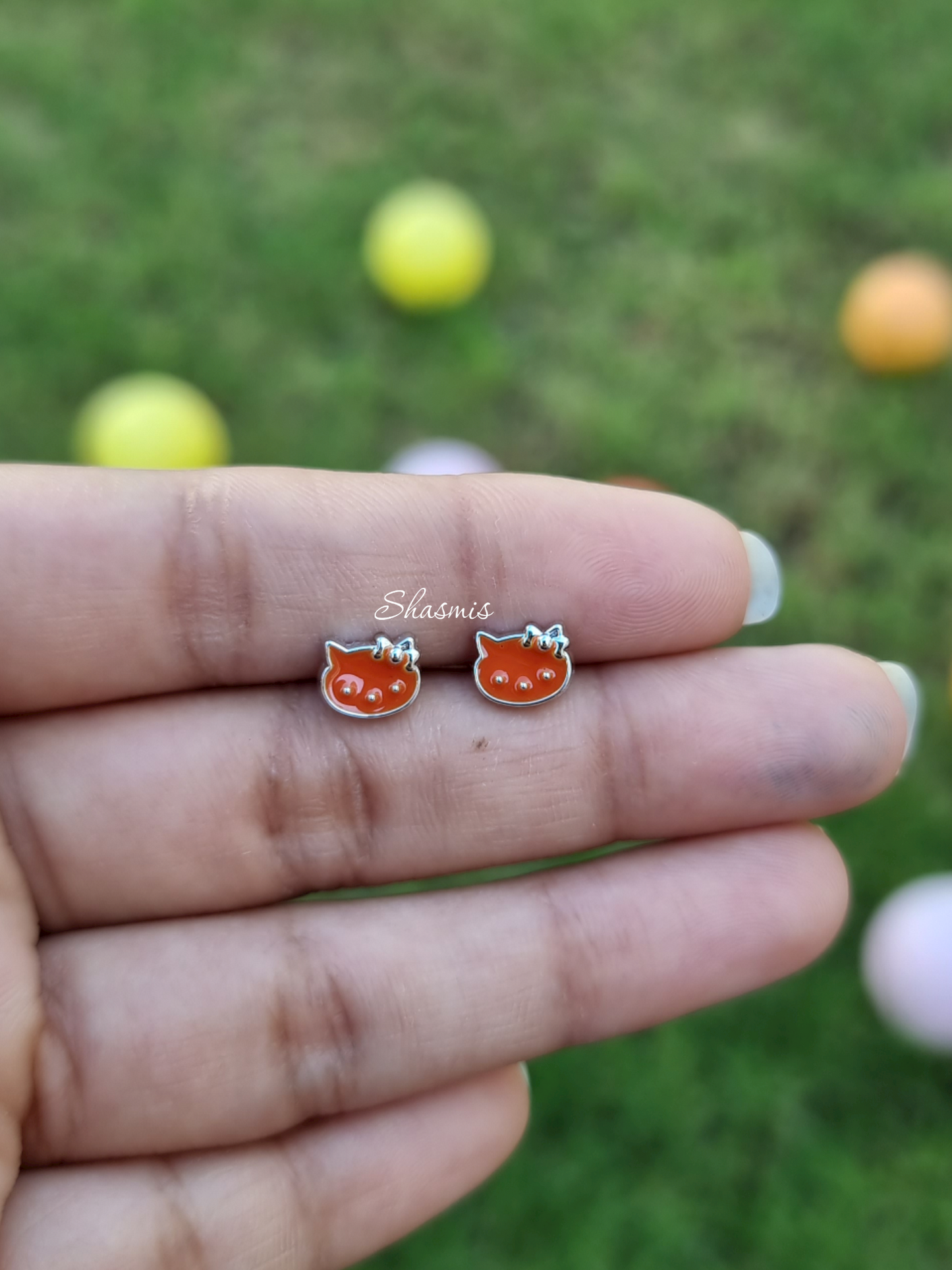 Brown Color Tweety Earrings For Kids, Packed In Gift Box