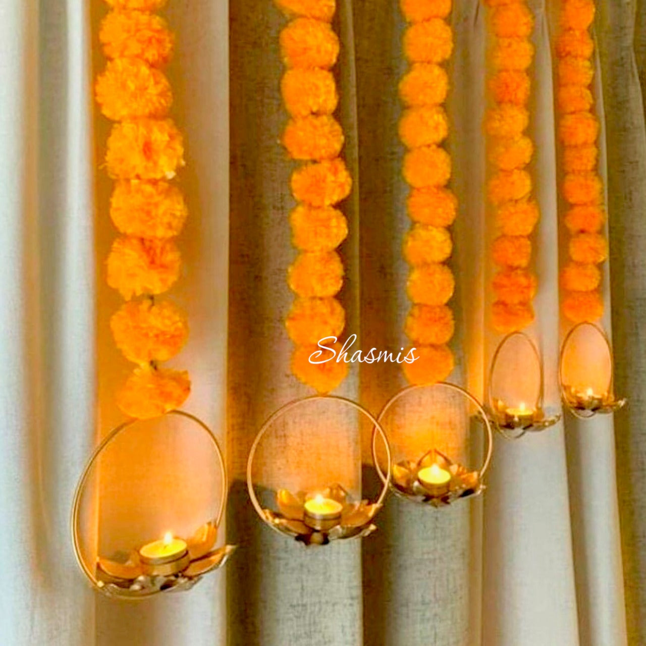 Flower Decorative Wall Hanging Door Toran With Candle Stand