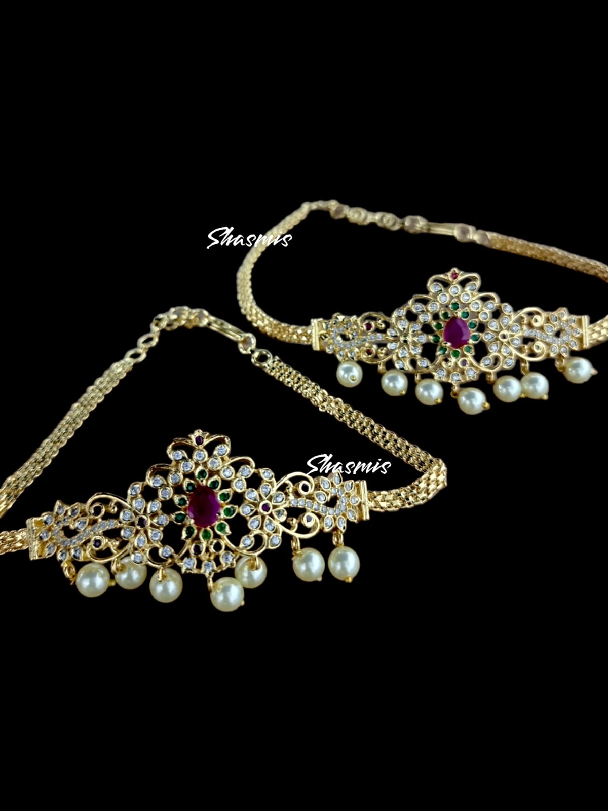 Ruby Eith Green Stones Diamond Bajuband