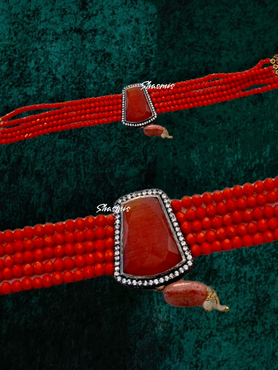Brown Centre Stone With Kundan Beads Necklace