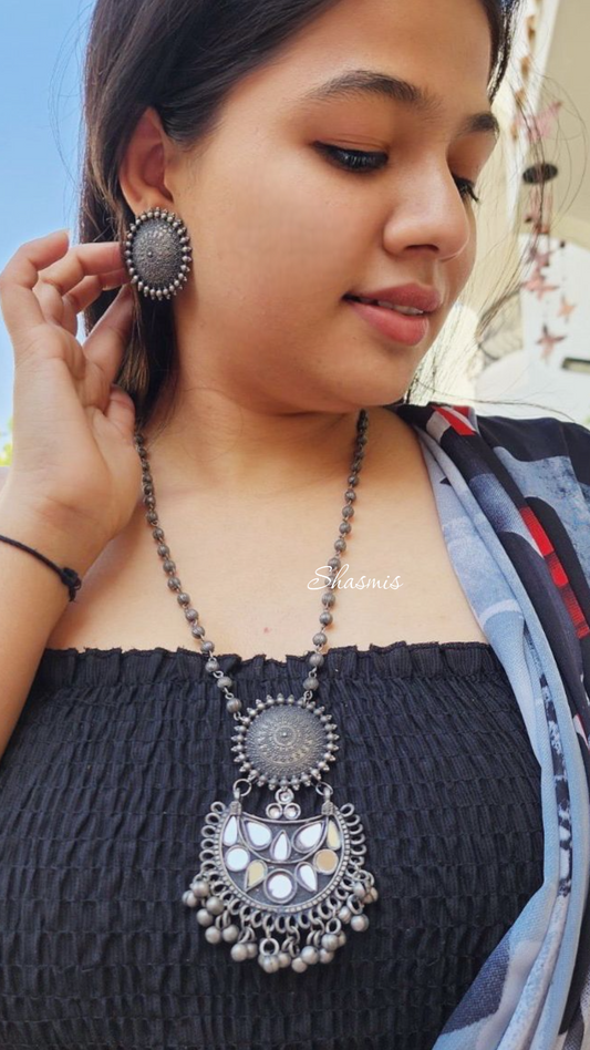 German Silver Sequence Necklace With Earrings