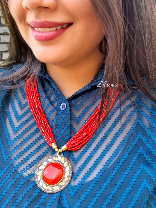 Red Color Bead Necklace With Stone On Pendant 