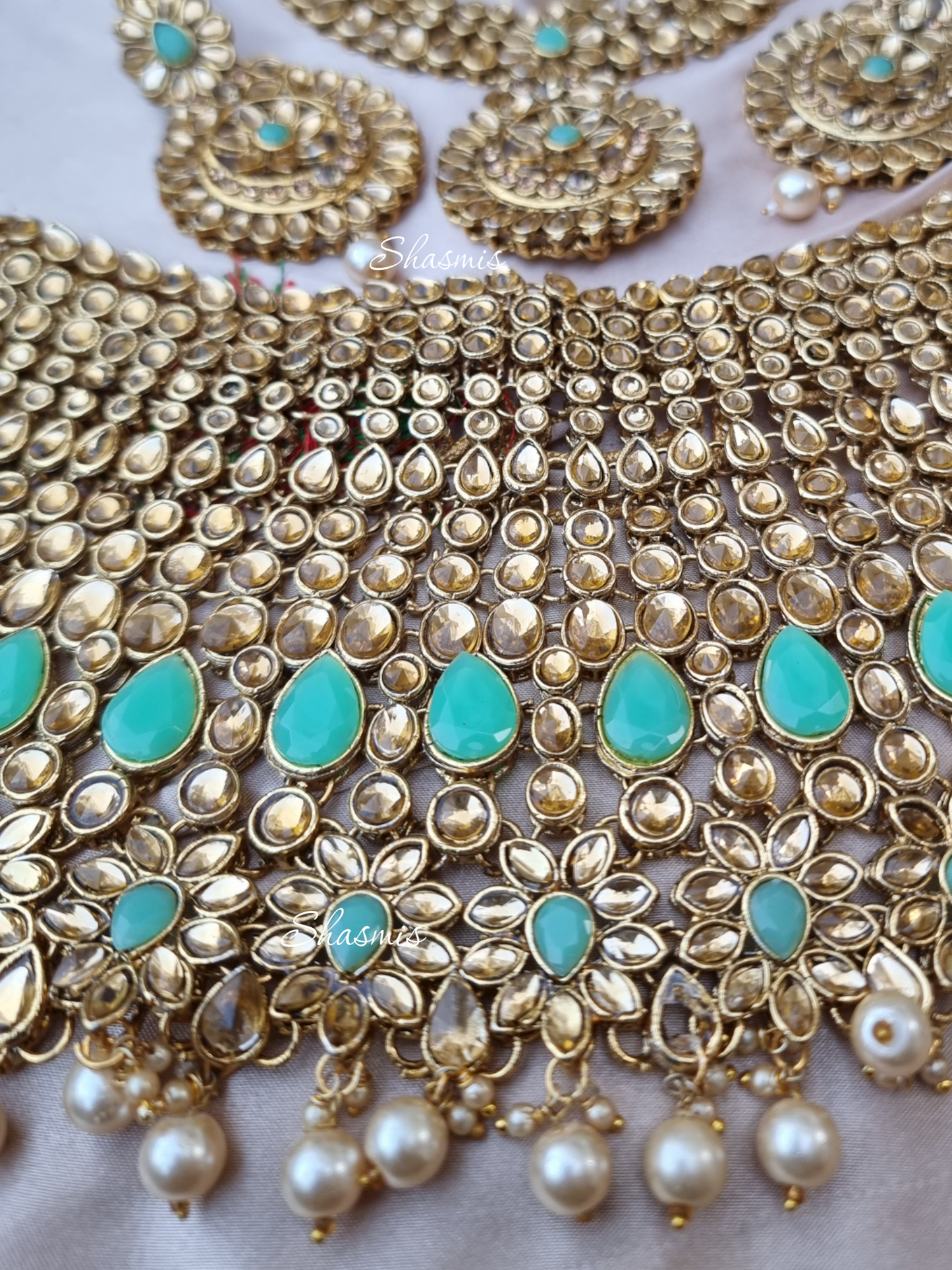 Mint Green Bridal Necklace With Mathapatti and Chain Earrings