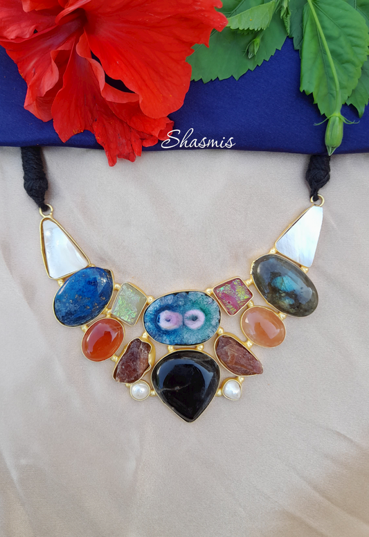Druzy Stones and Mother of Pearl Necklace 