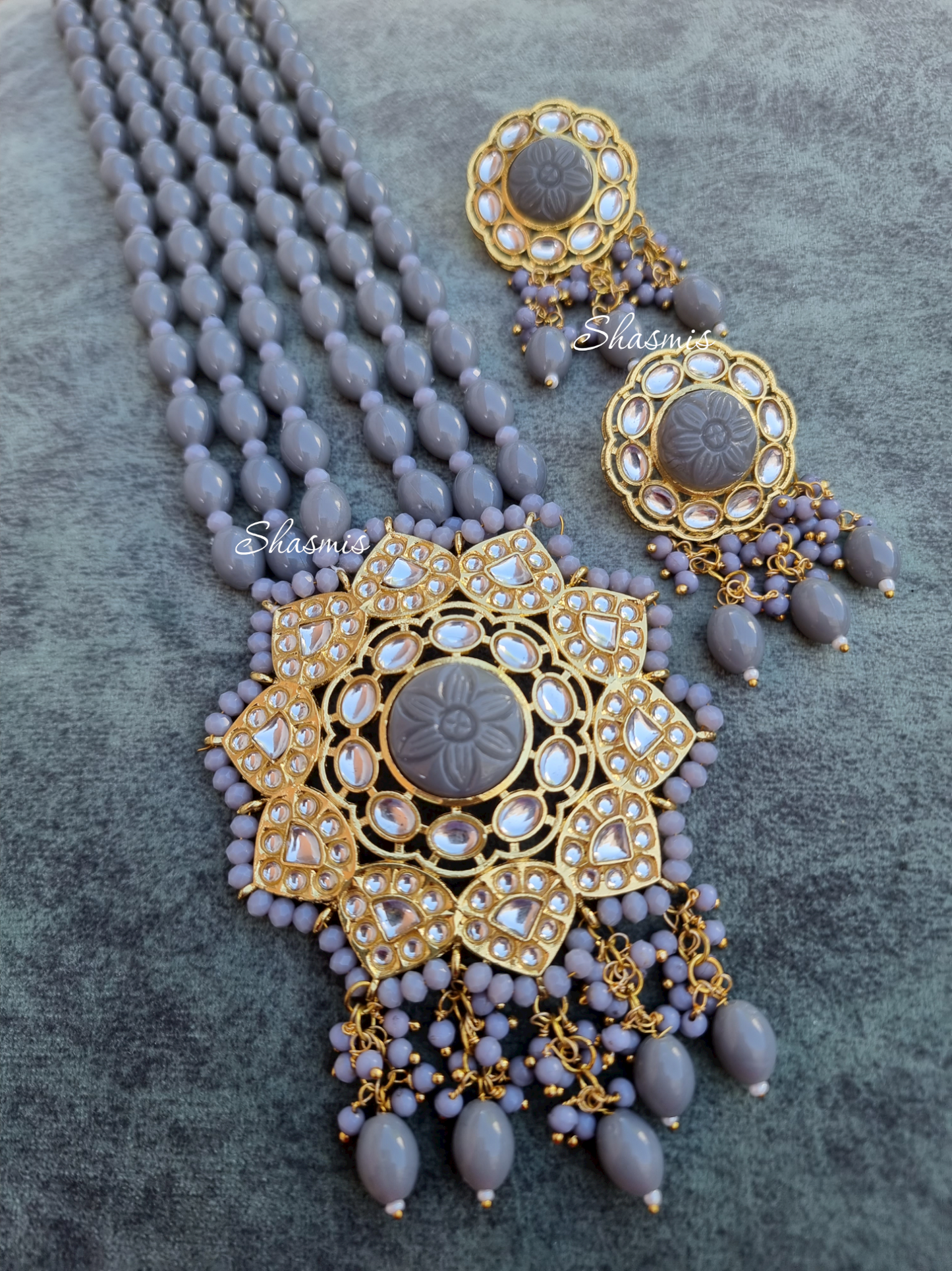 Carved Stone Kundan Long Necklace With Earrings