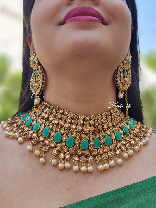 Green Color Heavy Bridal Necklace With Mathapatti and Chain Earrings