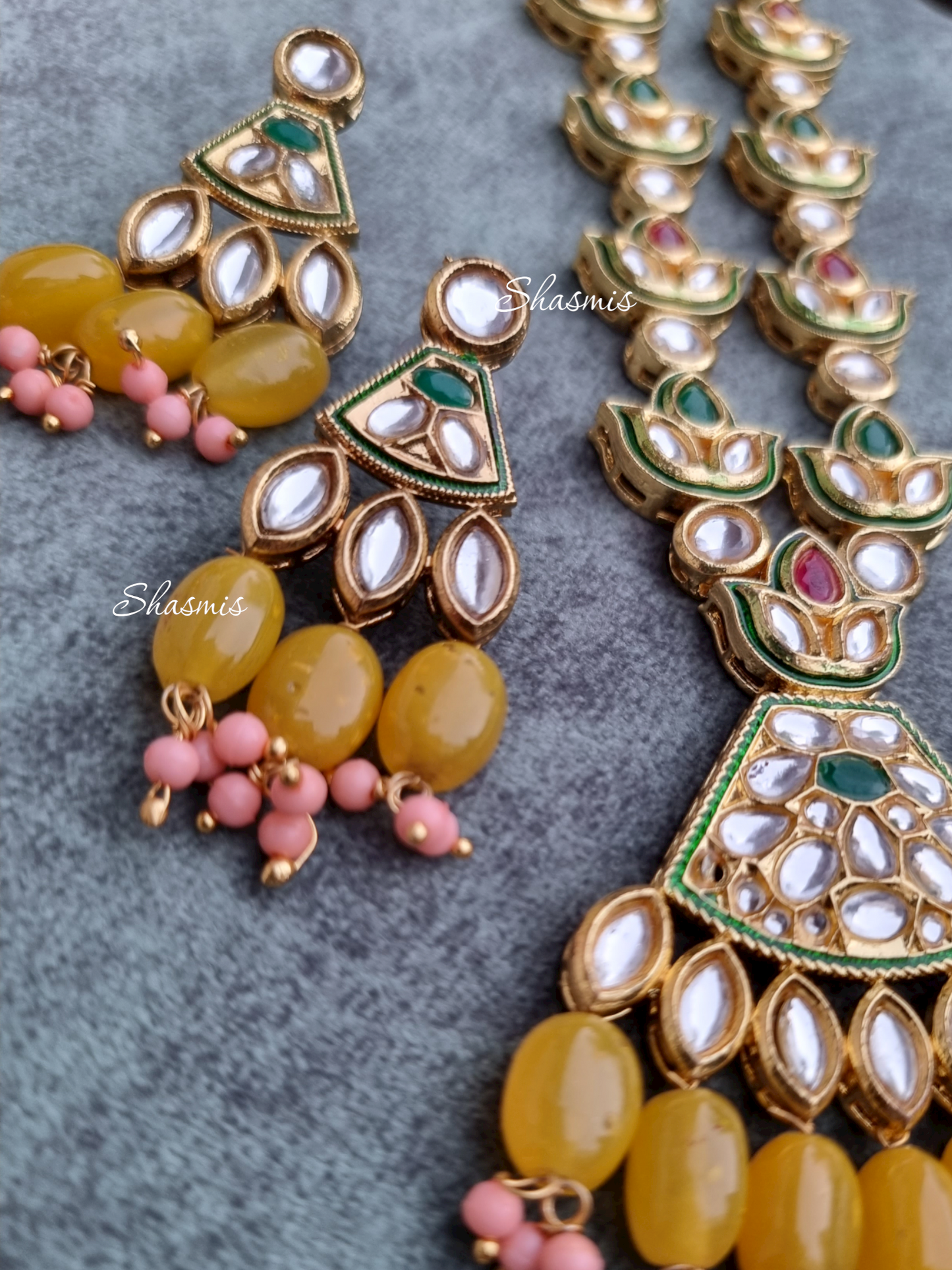 Mustard Color Kundan Necklace With Earring