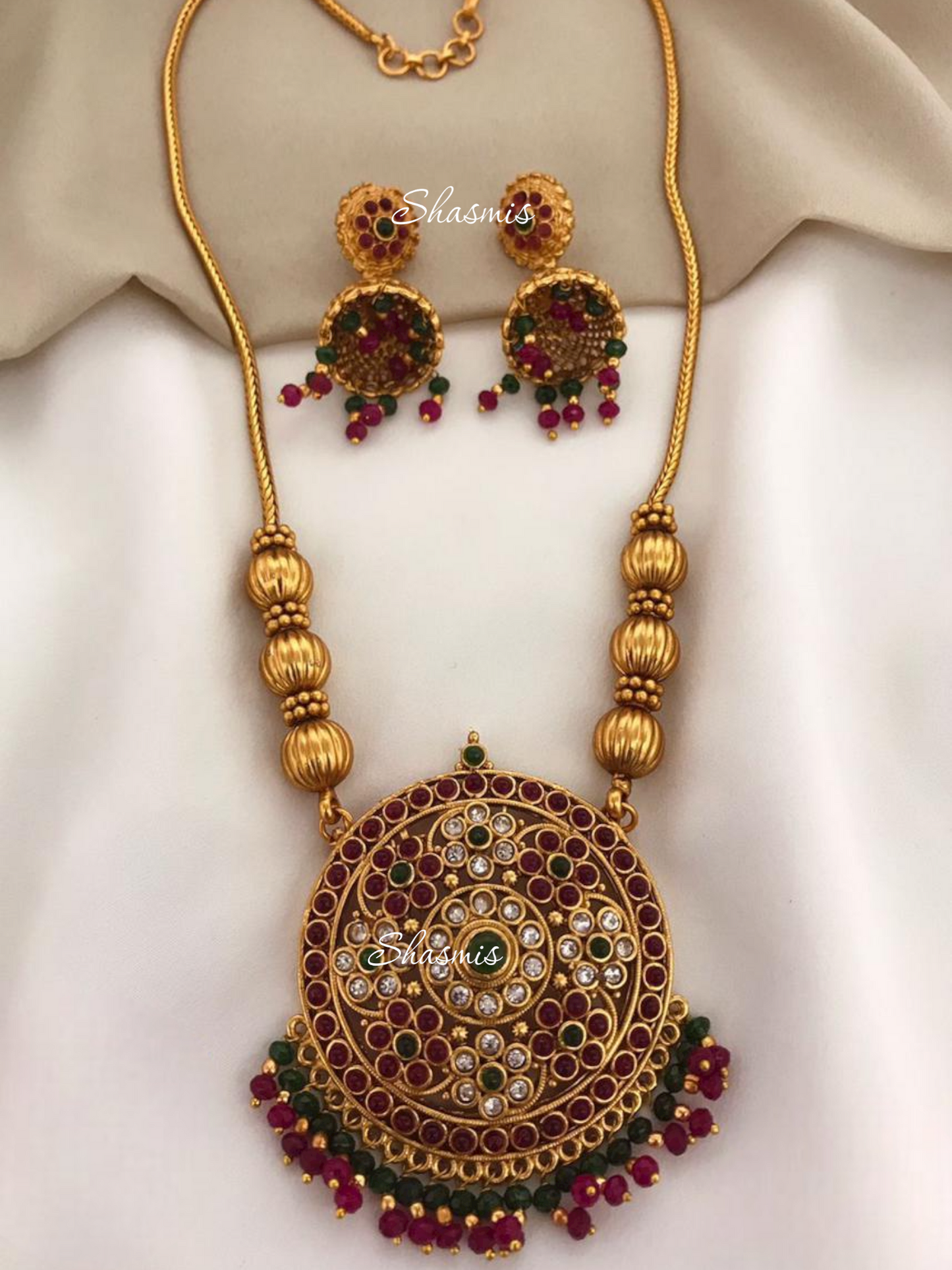 Maroon Color Golden Plated Necklace 
