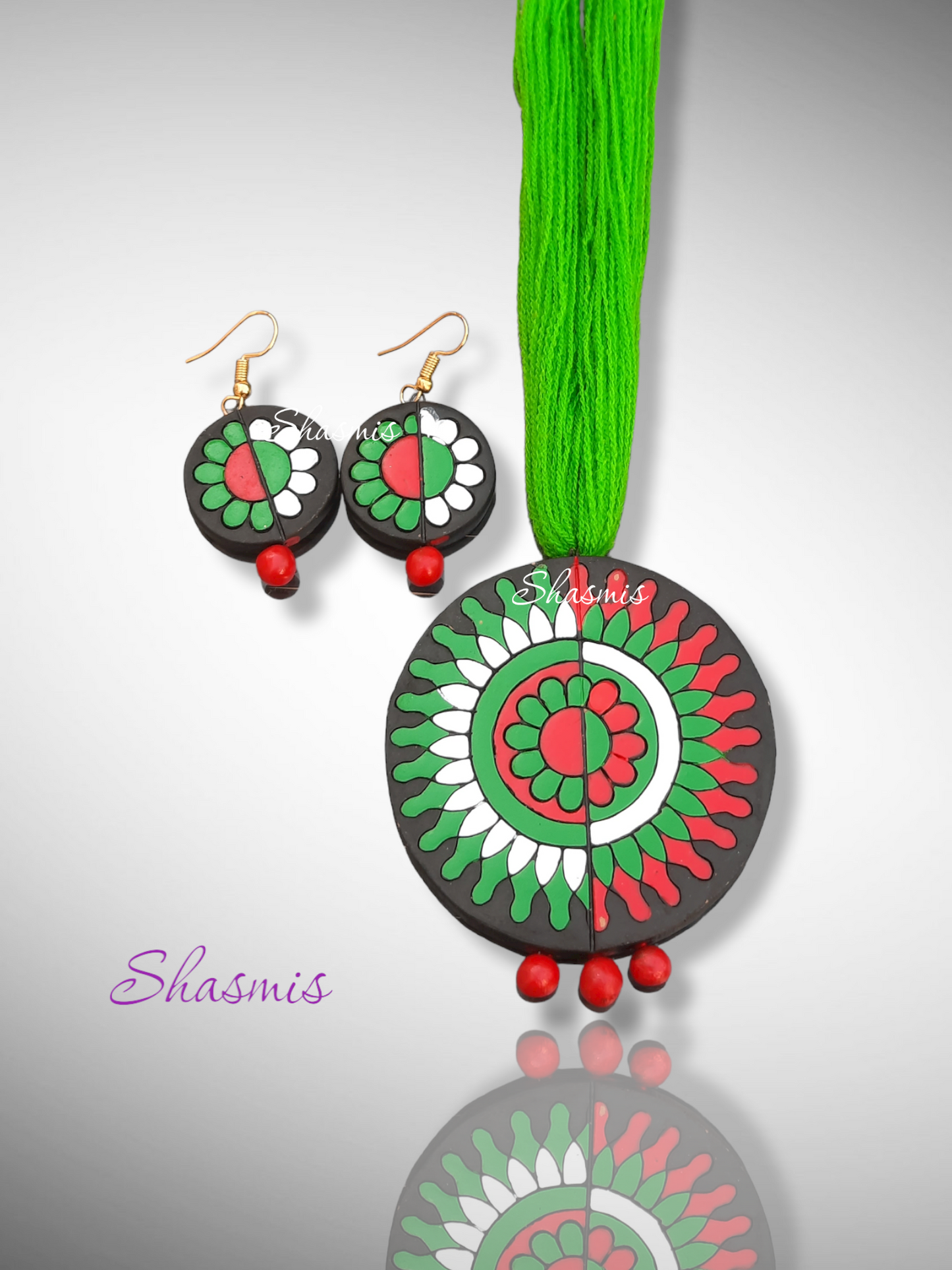 Pink and Green Design Terrecotta Design Necklace With Earrings