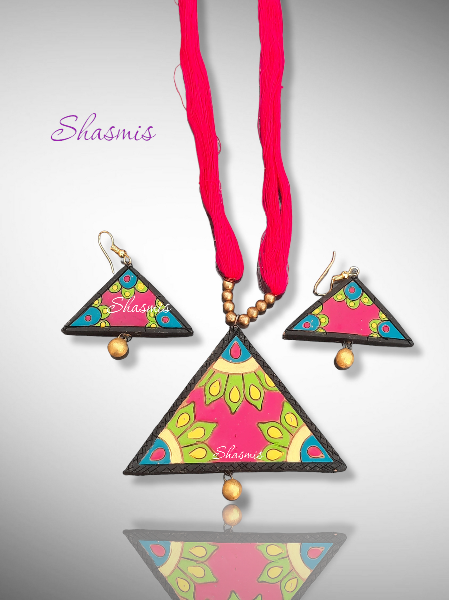 Triangle Floral Terrecotta Necklace With Earrings